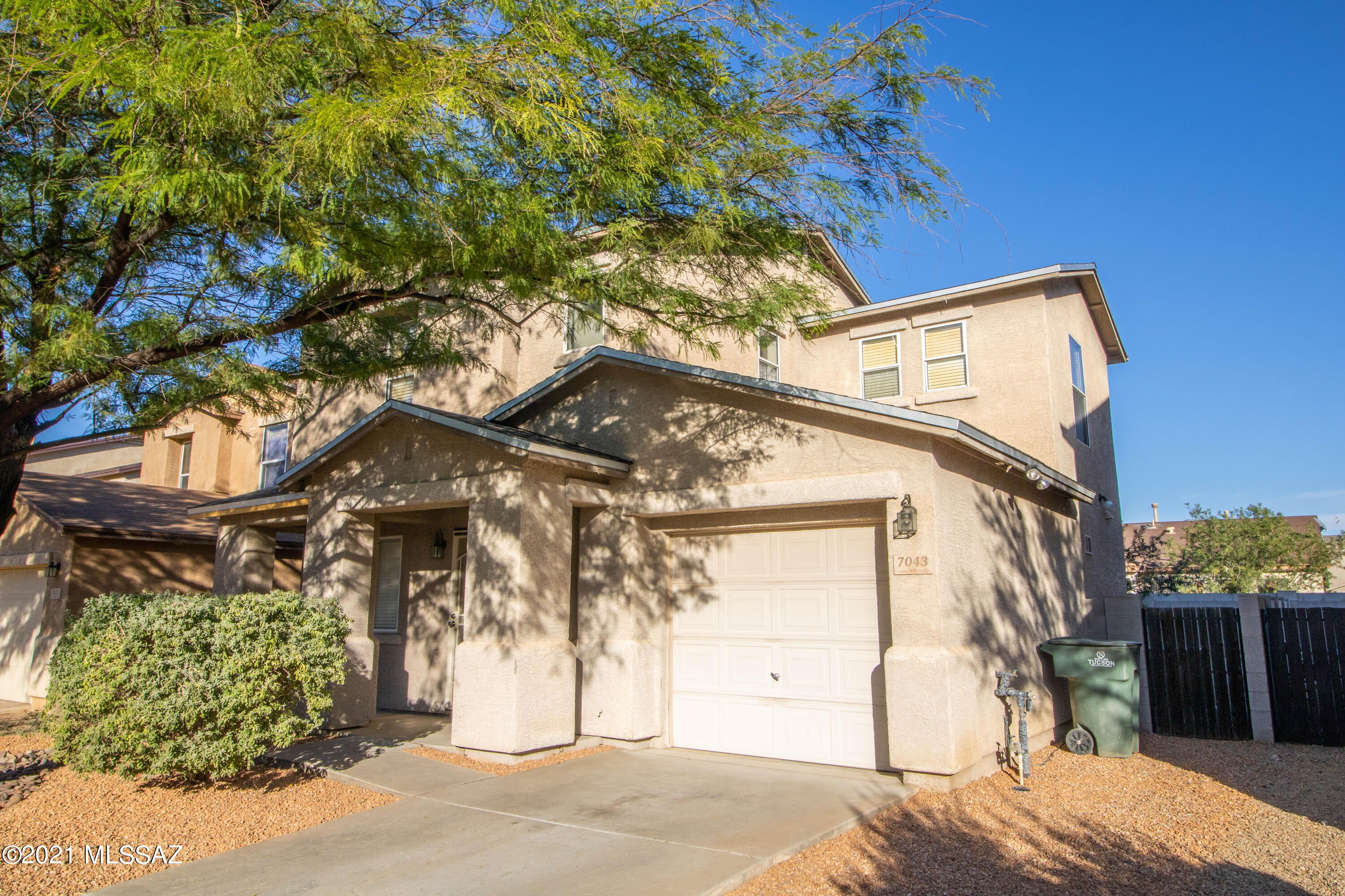 Julian Ranch (1-104) - Residential Lease