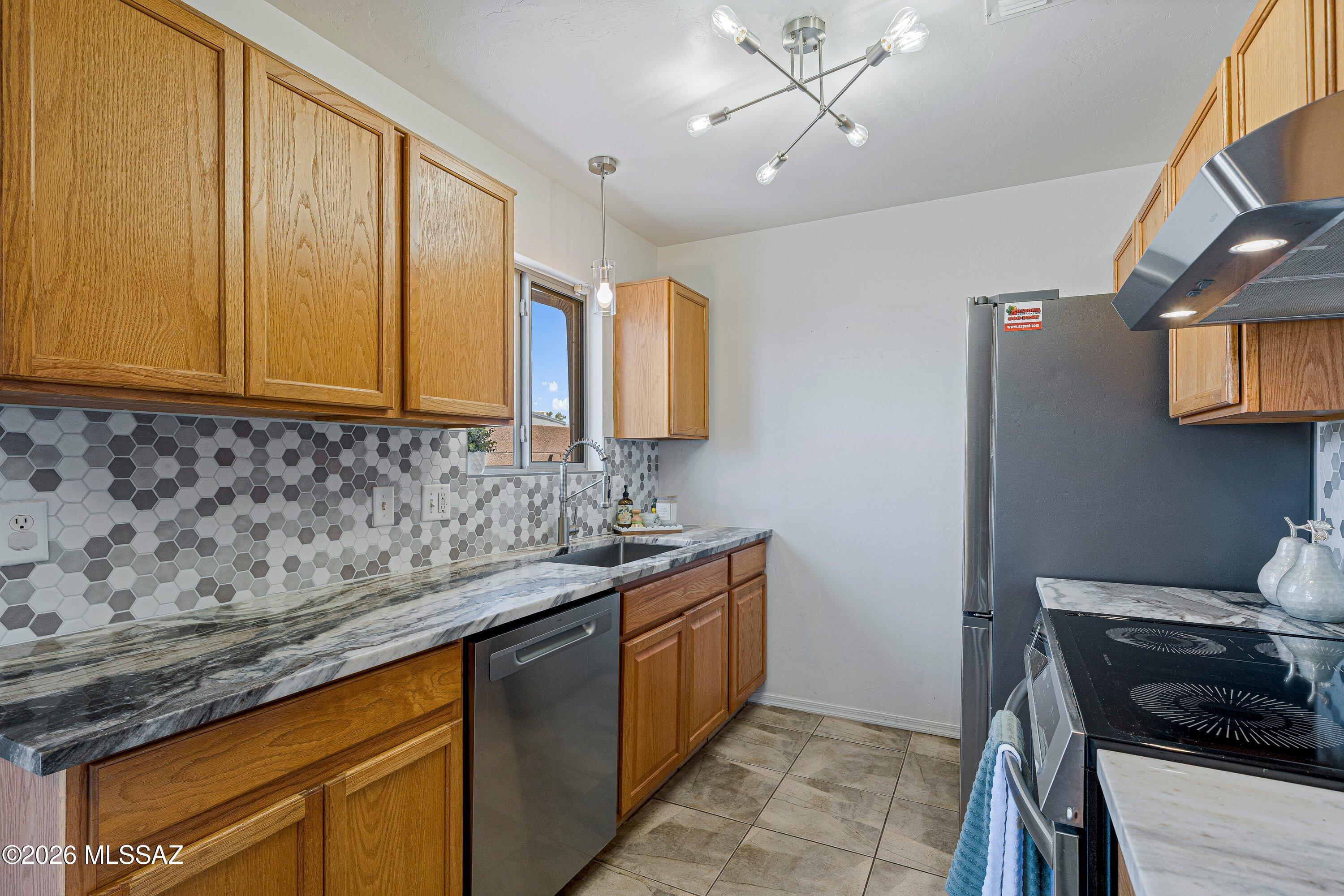 Catalina Poultry Acres NO 4 - Residential