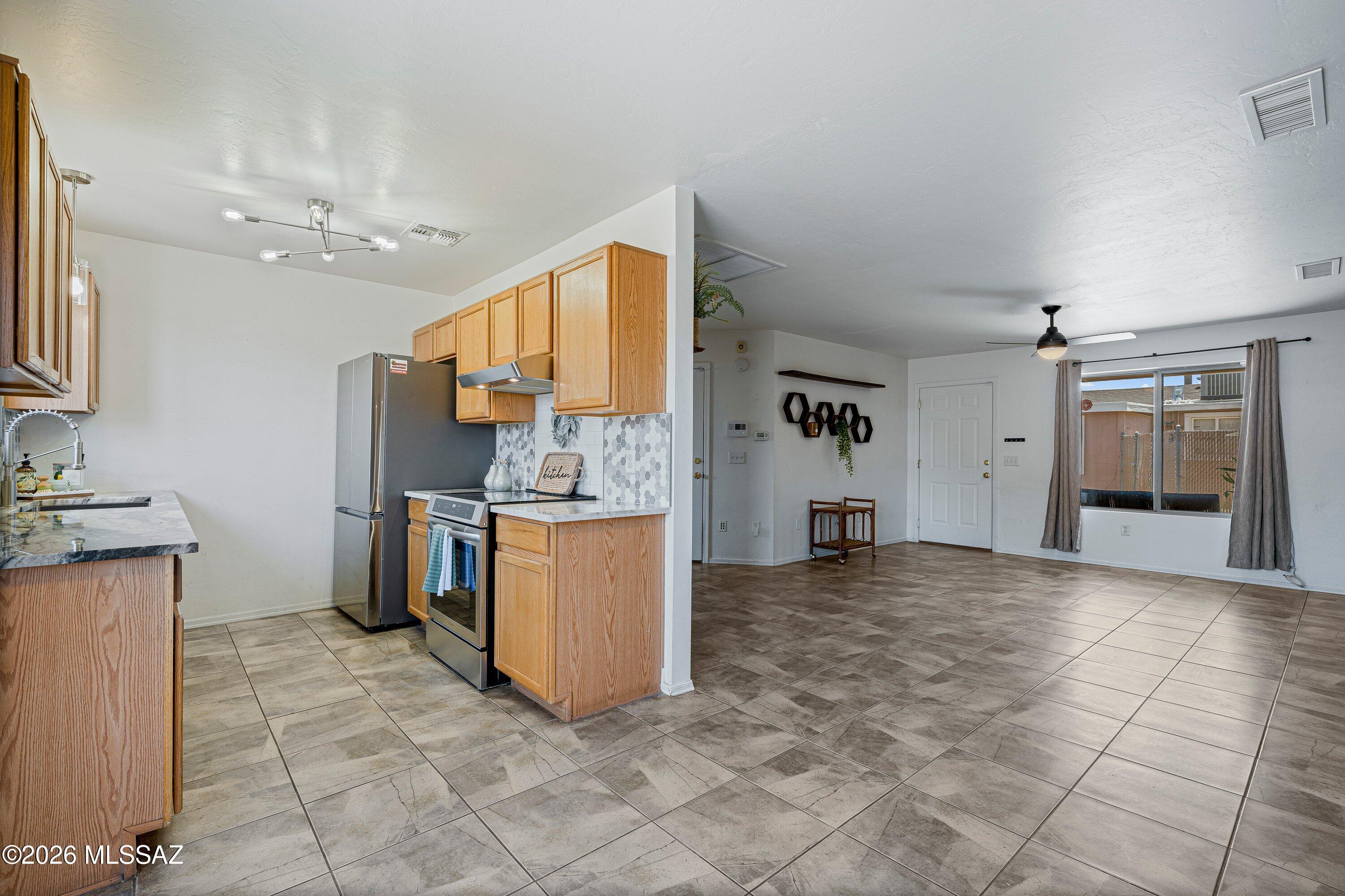 Catalina Poultry Acres NO 4 - Residential