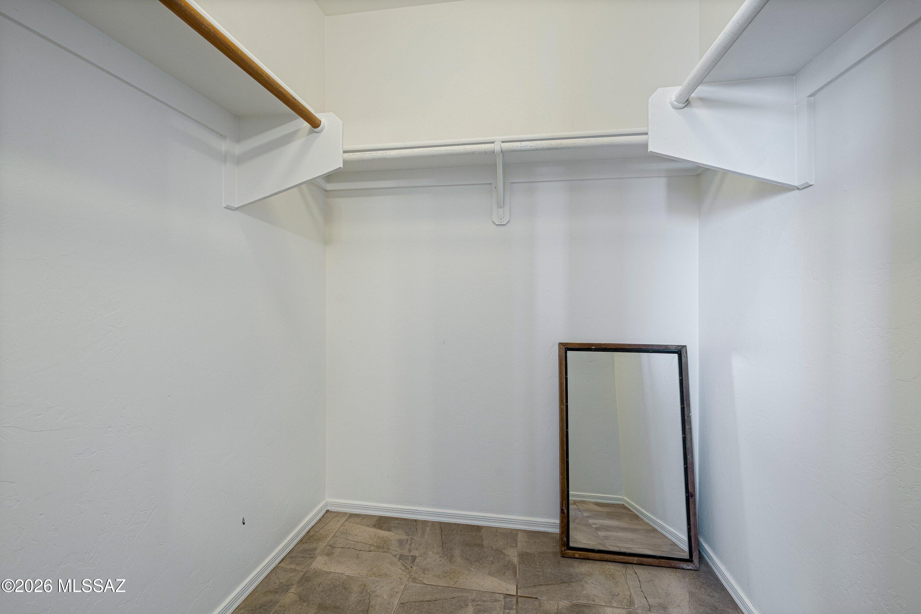 Catalina Poultry Acres NO 4 - Residential
