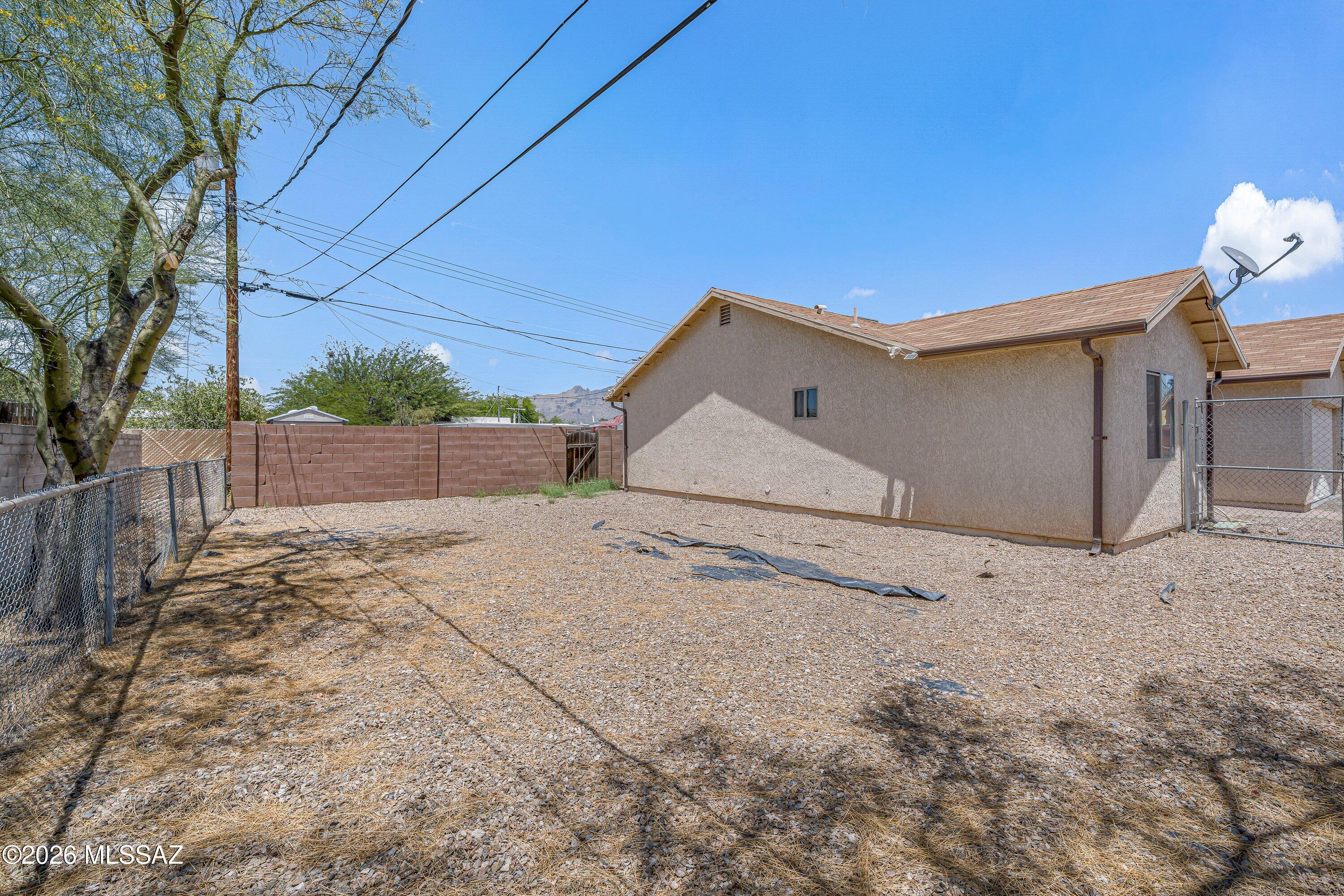 Catalina Poultry Acres NO 4 - Residential