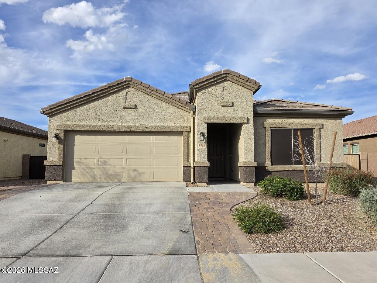Saguaro Bloom 7B - Residential Lease