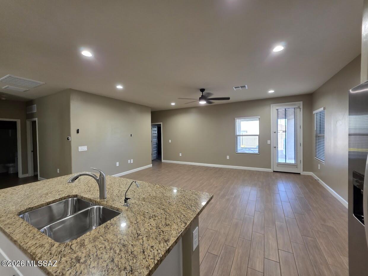 Saguaro Bloom 7B - Residential Lease