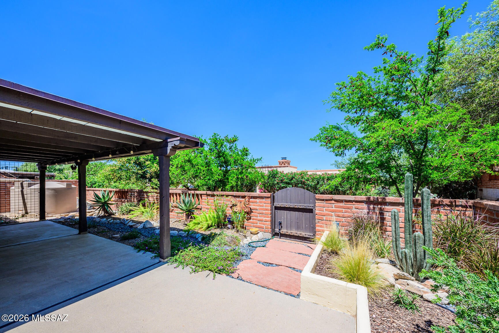 Catalina Pueblo NO. 2 (35-88) - Residential
