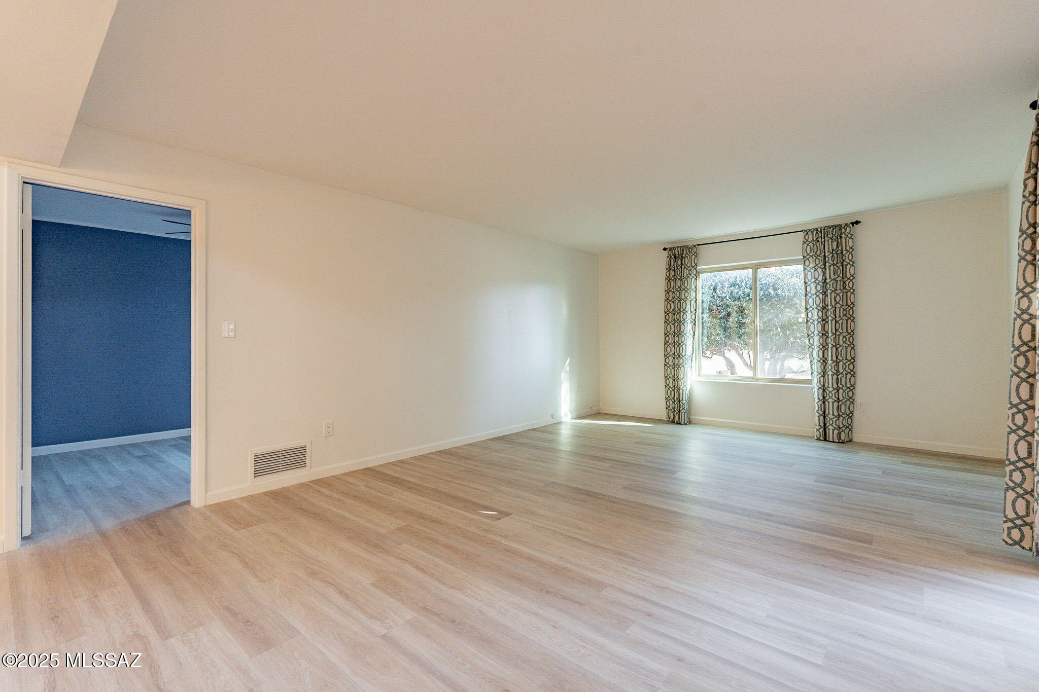 Colonia Verde (1-12) - Residential
