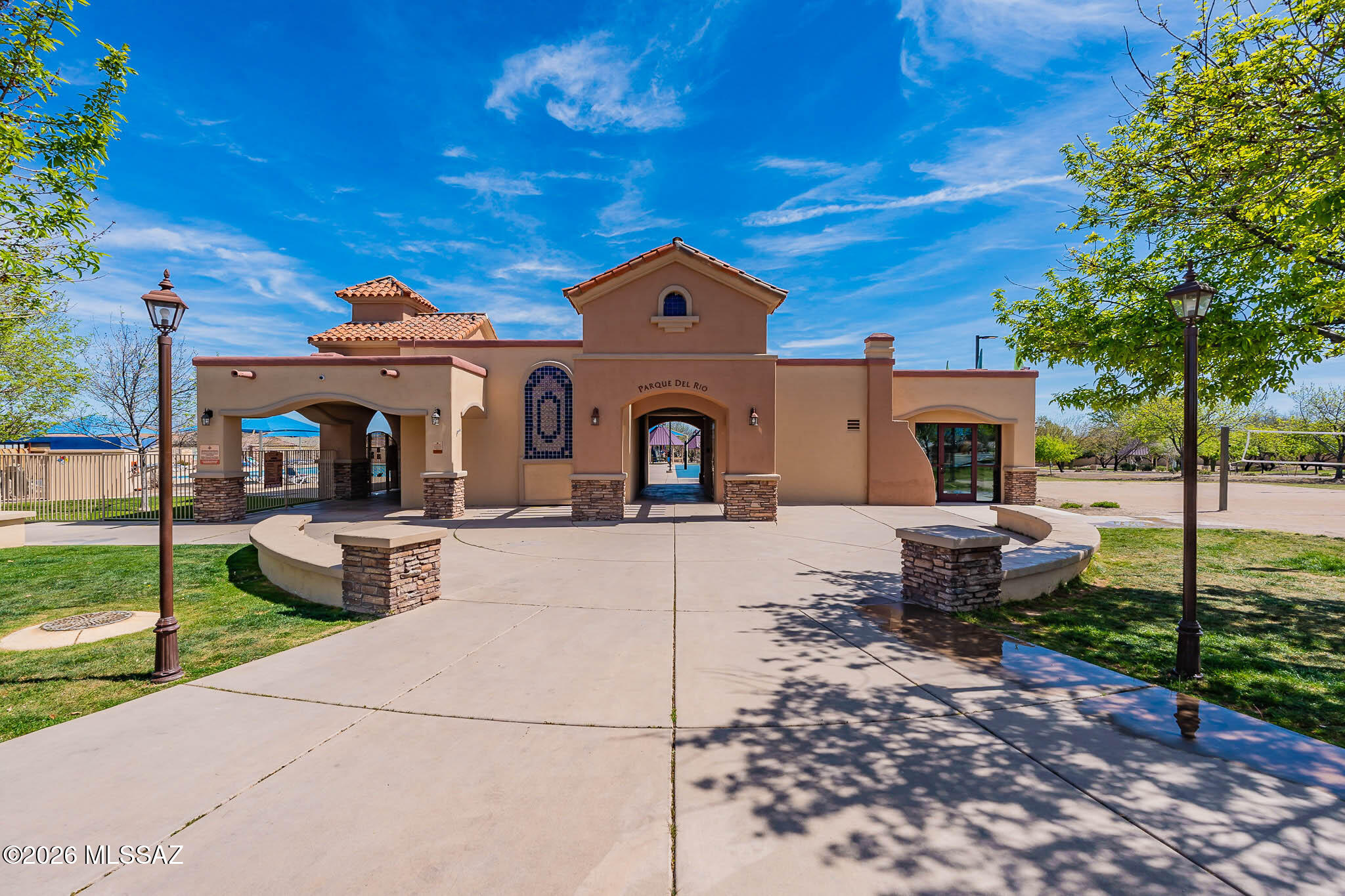 Entrada Del Rio - Residential