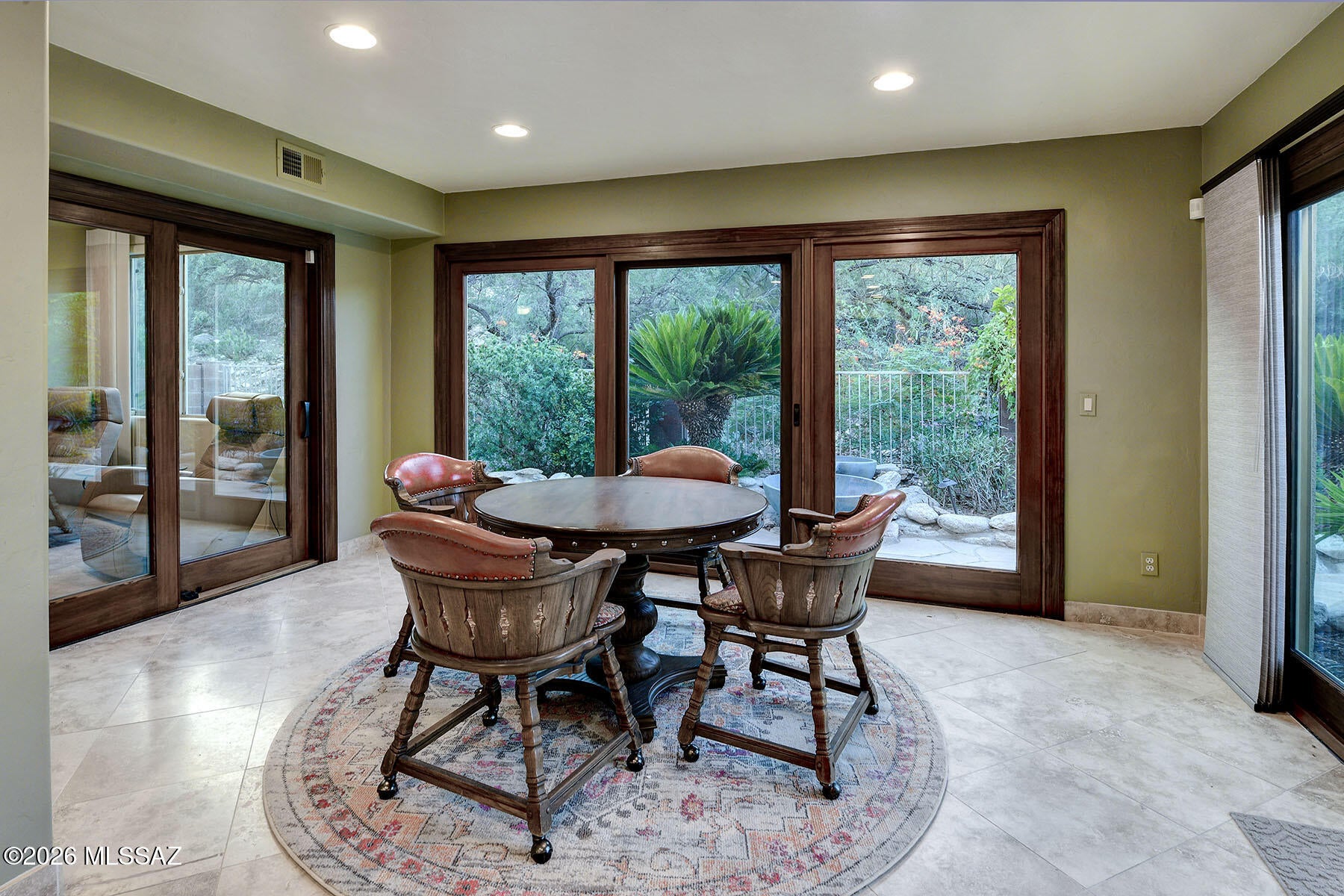 Sabino Mountain (1-290) - Residential