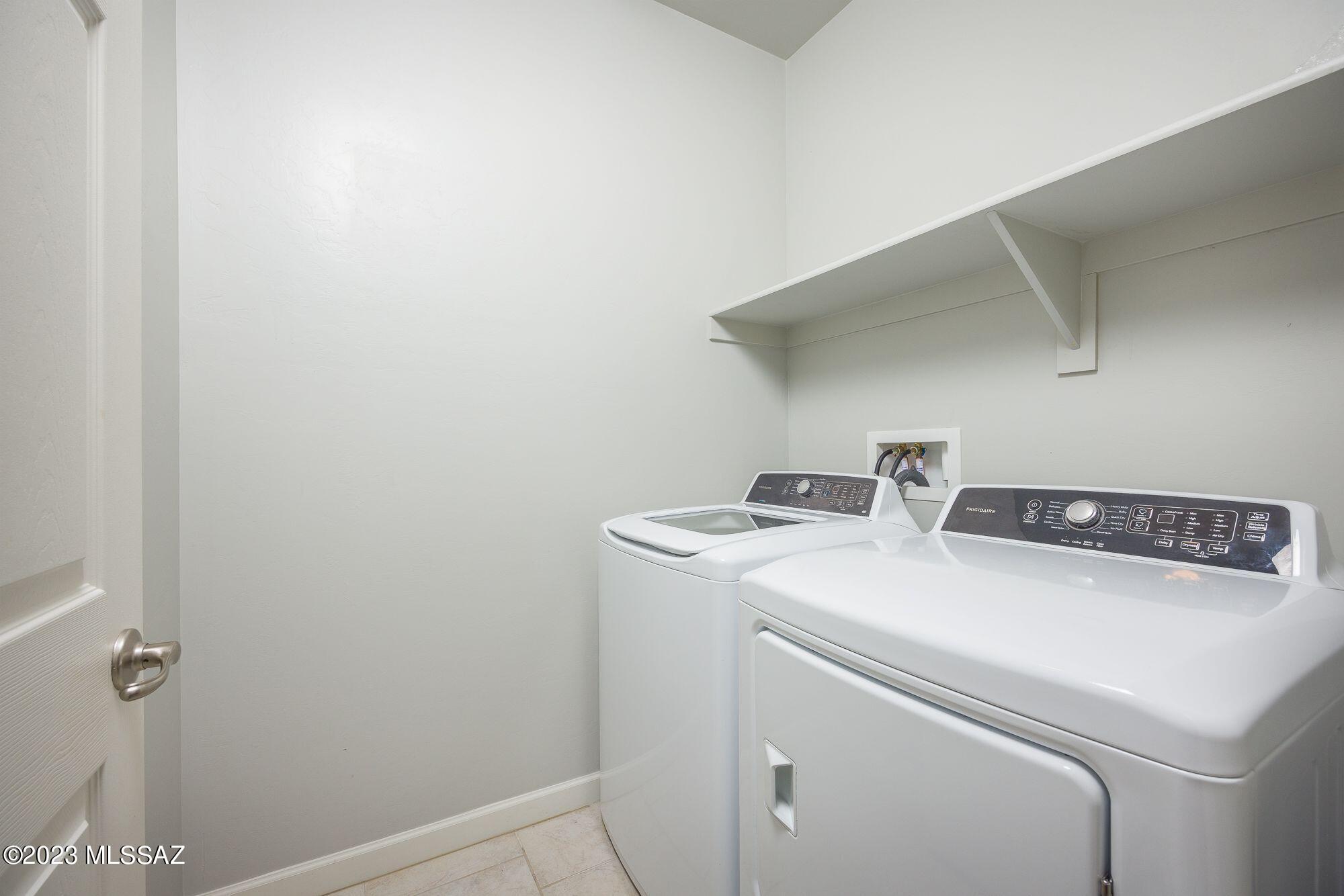 Vista Del Lago Norte SQ20140780198 - Residential Lease