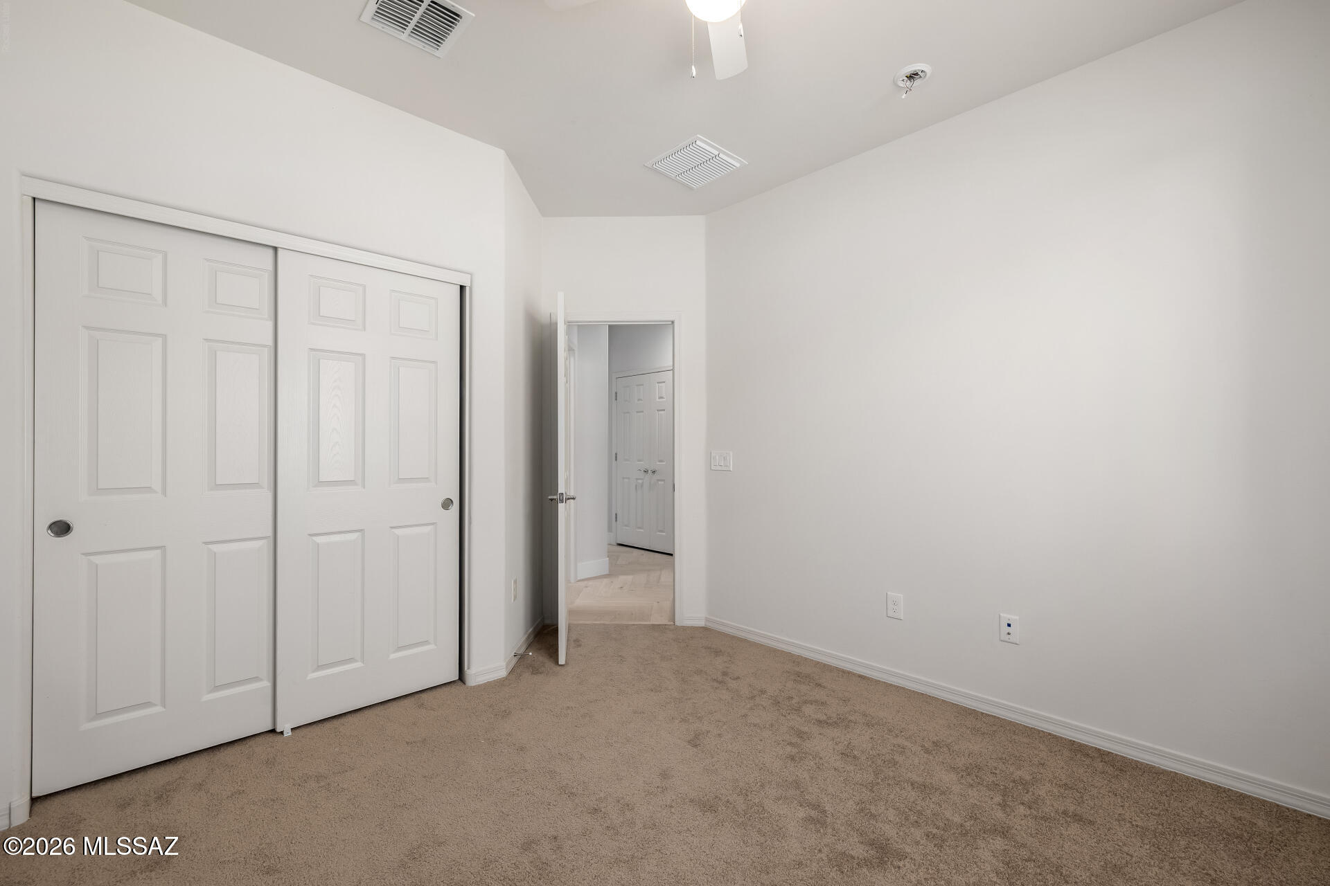 Camino De Oeste SQ20171600112 - Residential