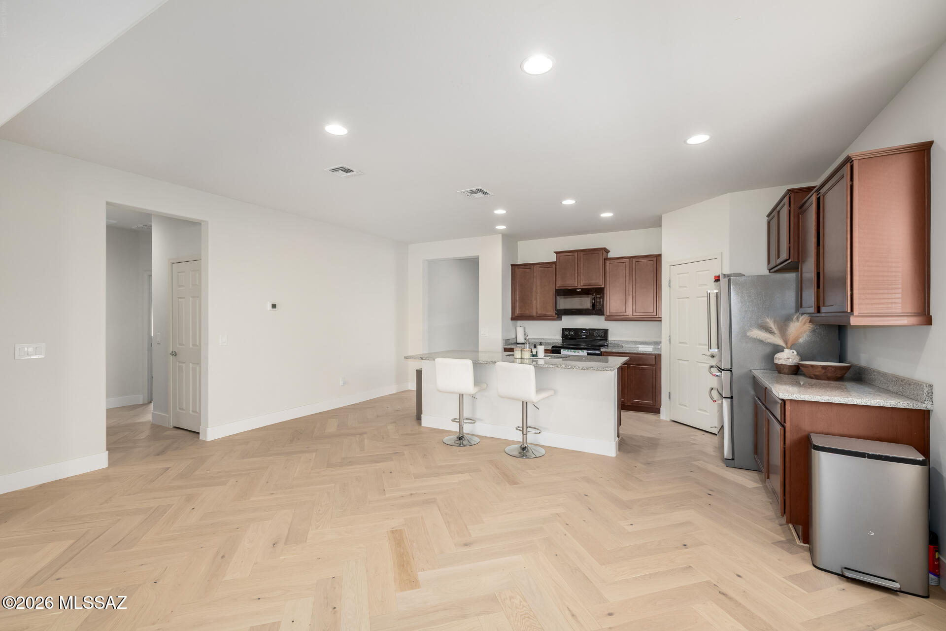 Camino De Oeste SQ20171600112 - Residential