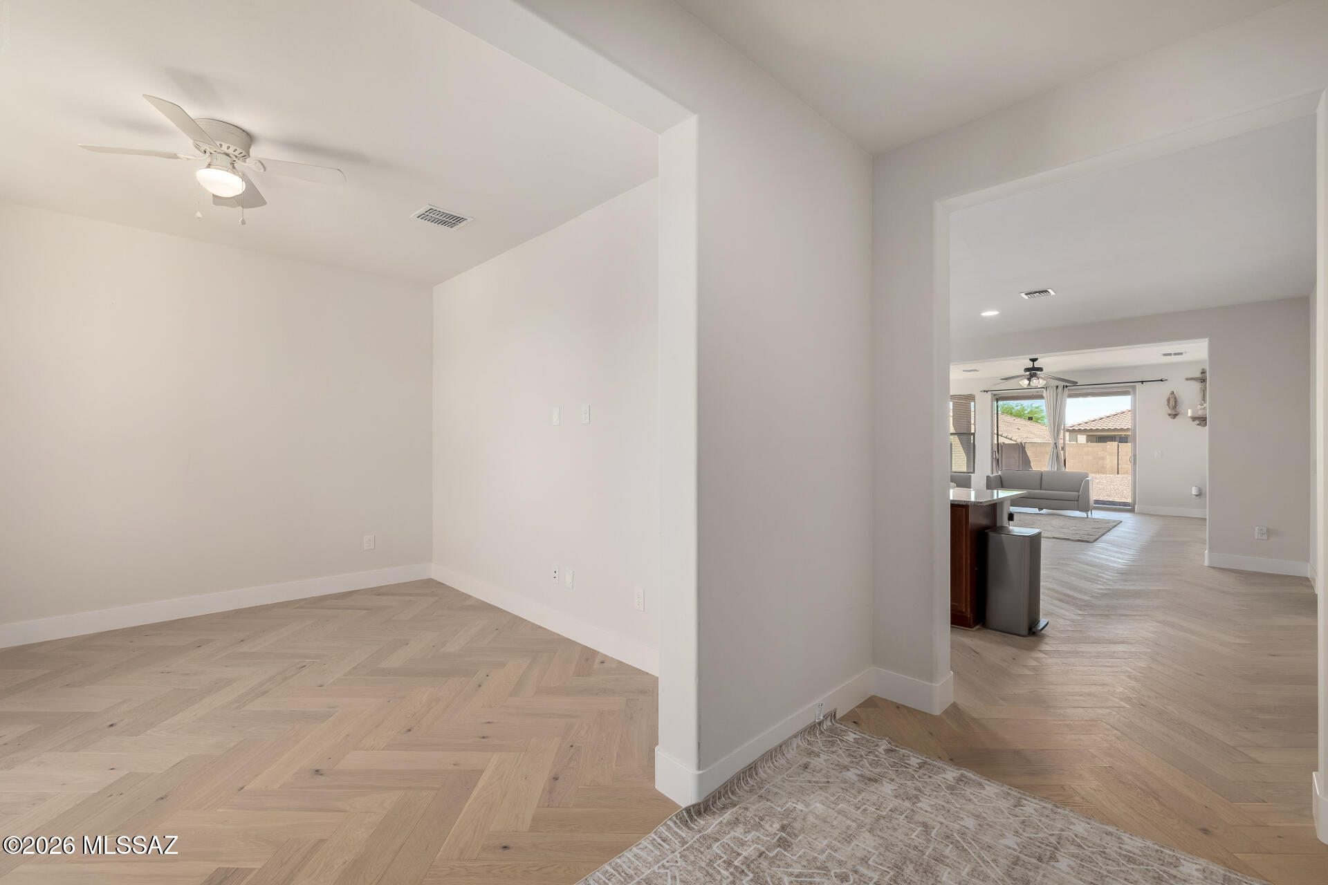 Camino De Oeste SQ20171600112 - Residential
