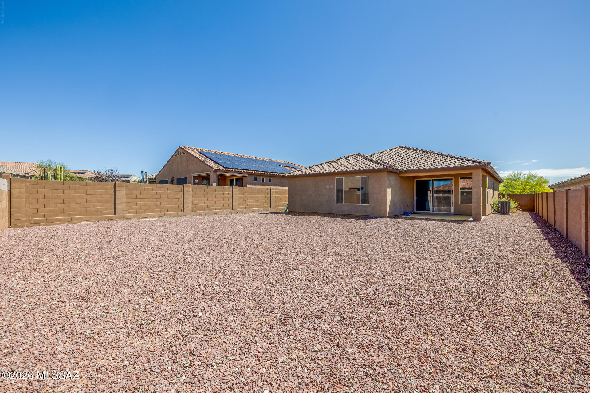 Camino De Oeste SQ20171600112 - Residential