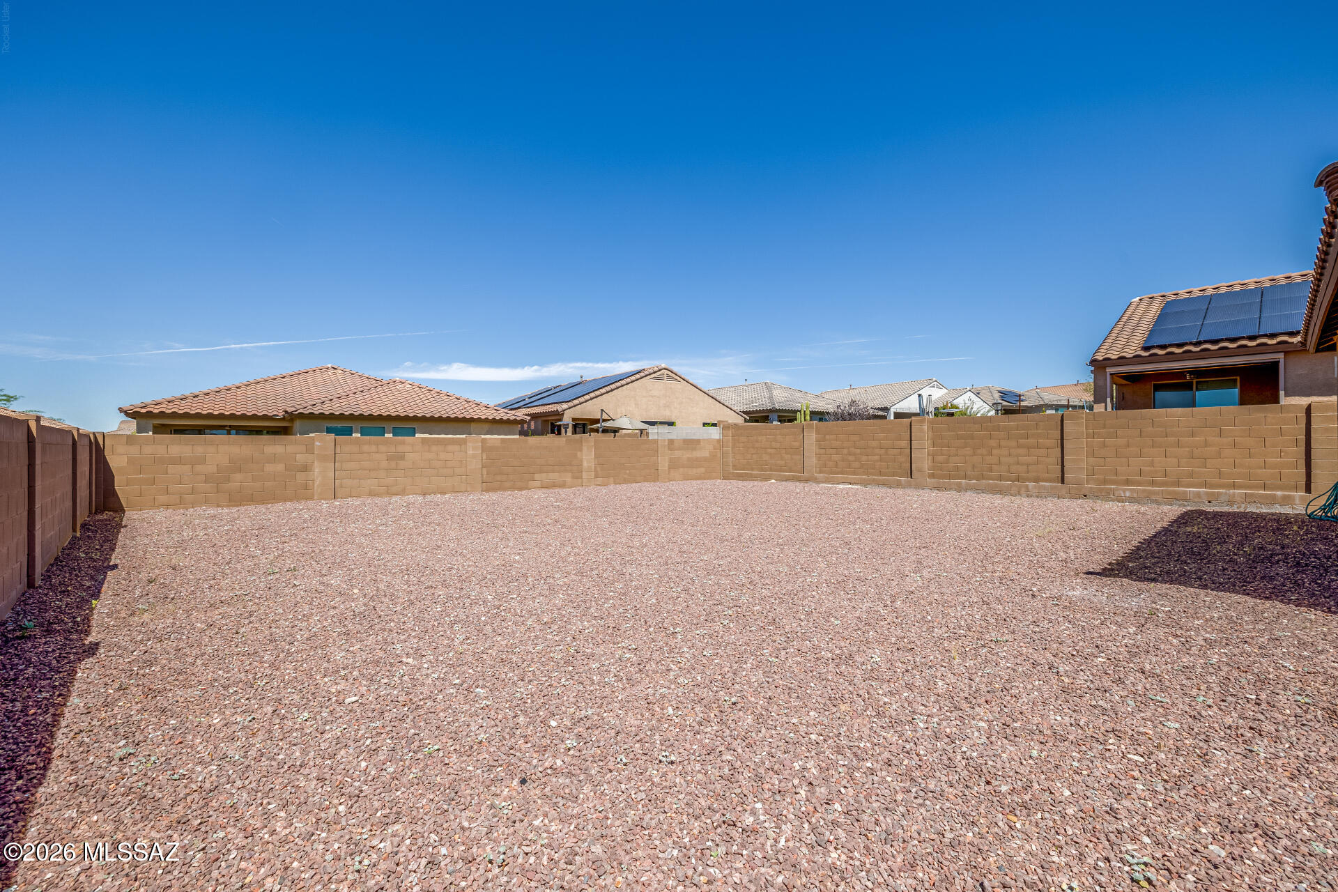 Camino De Oeste SQ20171600112 - Residential