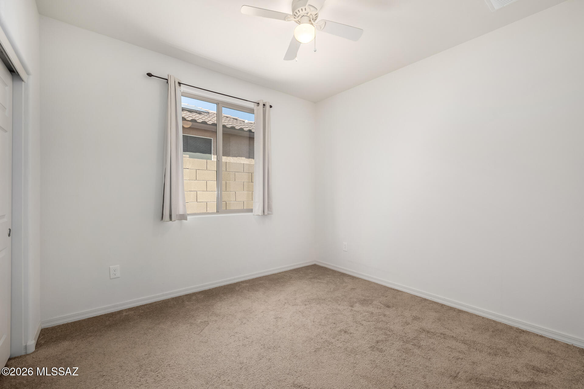 Camino De Oeste SQ20171600112 - Residential