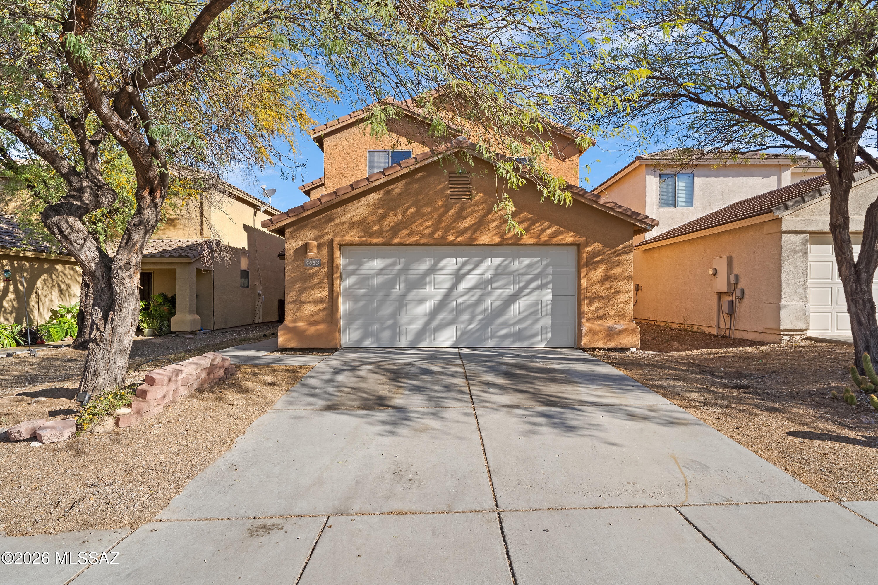 This is it! Welcome to this beautiful 5 bed / 3 full bath home with a spacious loft in the highly desirable Valencia Reserve community. This well-maintained home features a full bedroom and bath on the main level, fresh interior paint, new HVAC (2023), and a newer water heater. The open, light-filled floor plan leads to a kitchen with granite countertops, ample cabinetry, and views of the sparkling pool with water feature. Enjoy Arizona living in the private backyard, perfect for relaxing or entertaining. Conveniently located minutes from I-10, shopping, dining, excellent schools, and Davis-Monthan AFB.