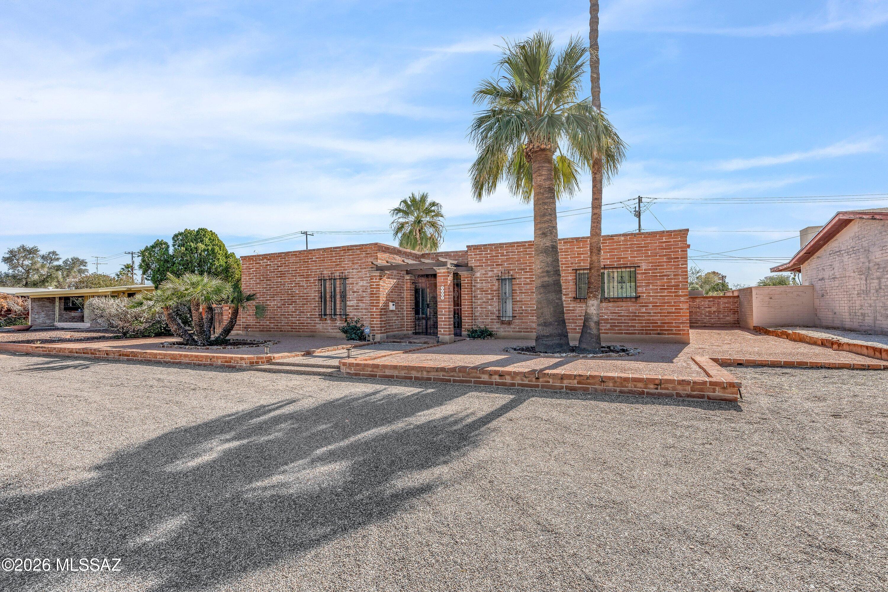 Casa Mesa - Residential