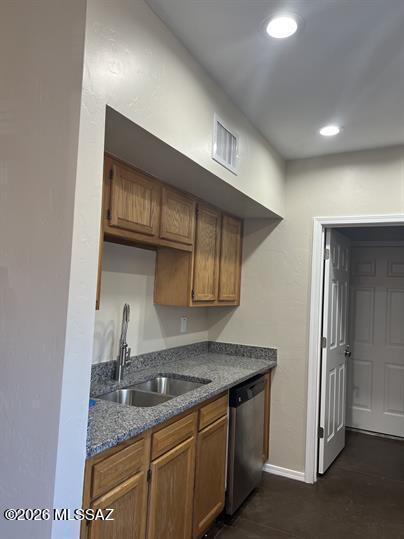 Catalina 2 - Residential Lease