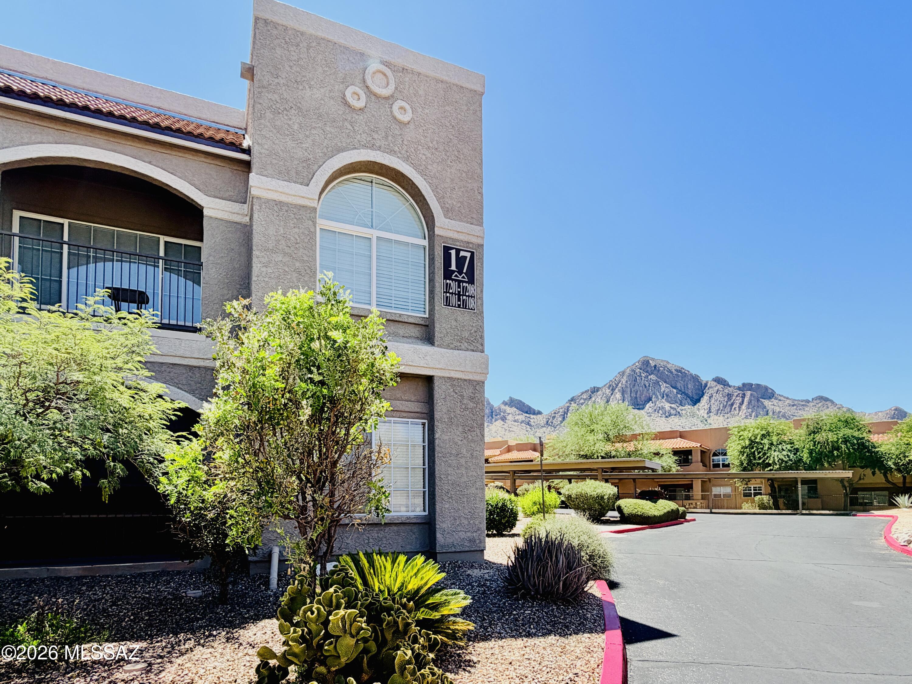 Beautifully Updated 1st-Floor Condo!
Welcome home to this stunning 3-bedroom, 2-bathroom ground-floor condo, perfectly tucked away in the peaceful rear of the complex for maximum privacy. Step inside to find a beautifully updated interior featuring modern finishes and a spacious layout.
Enjoy the amenities which include a welcoming clubhouse, a sparkling pool, and a fitness center.