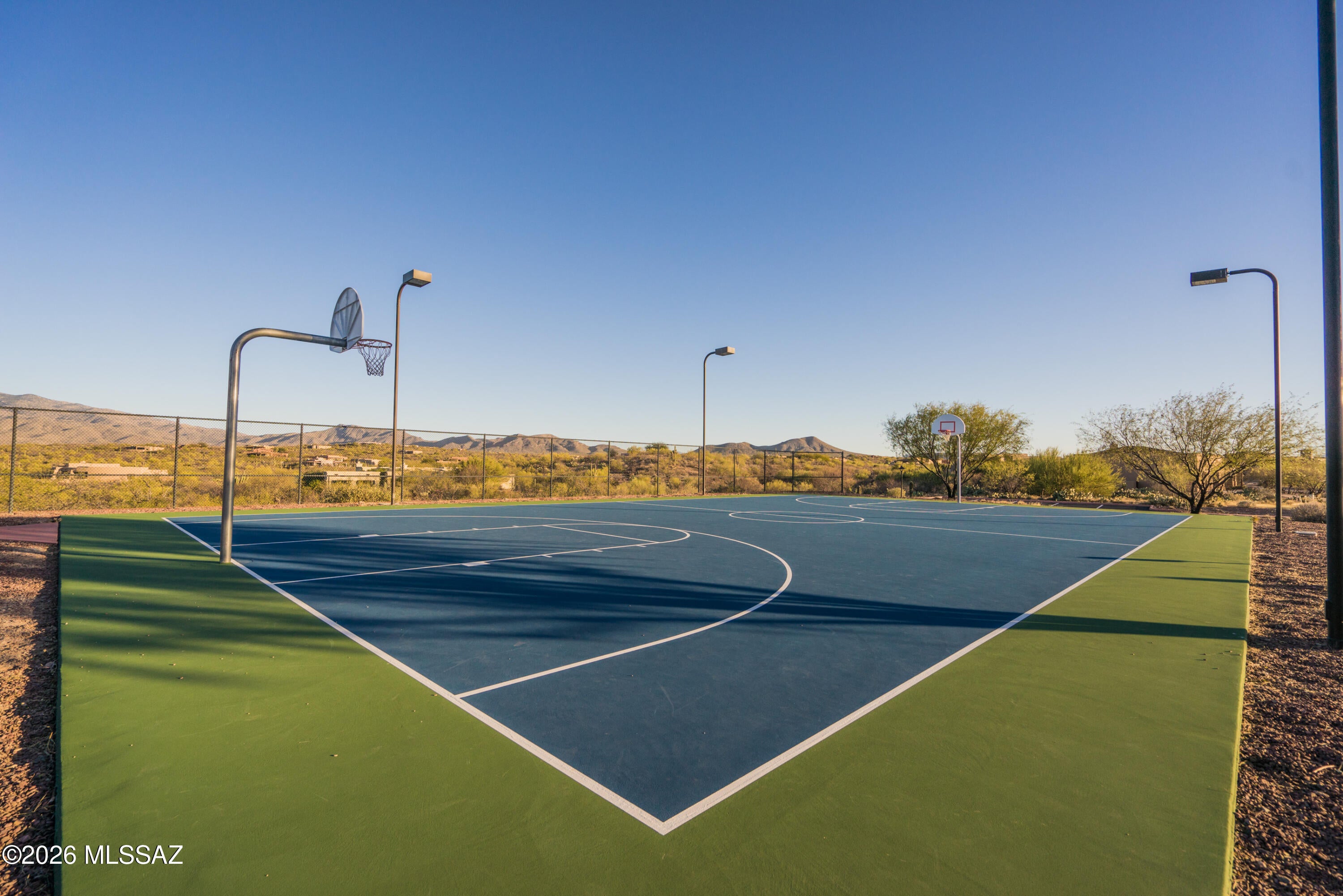 Coyote Creek (1-395) - Land