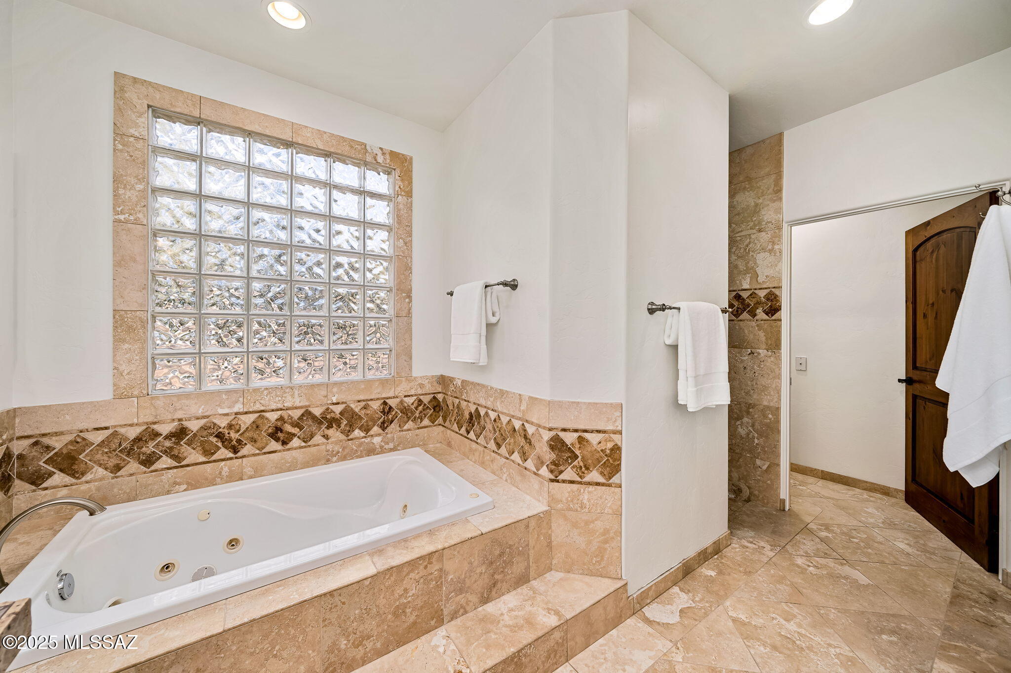 Colonia Solana - Residential