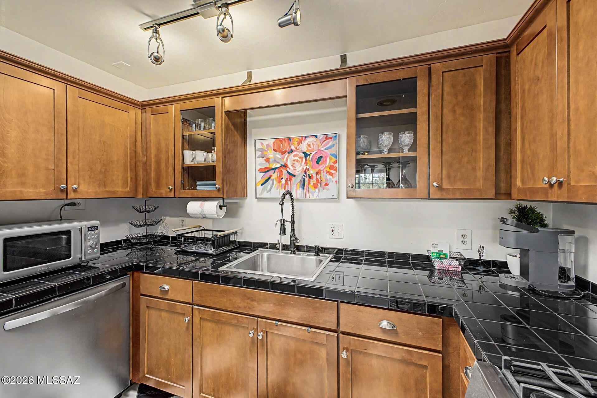 Blenman Annex - Residential