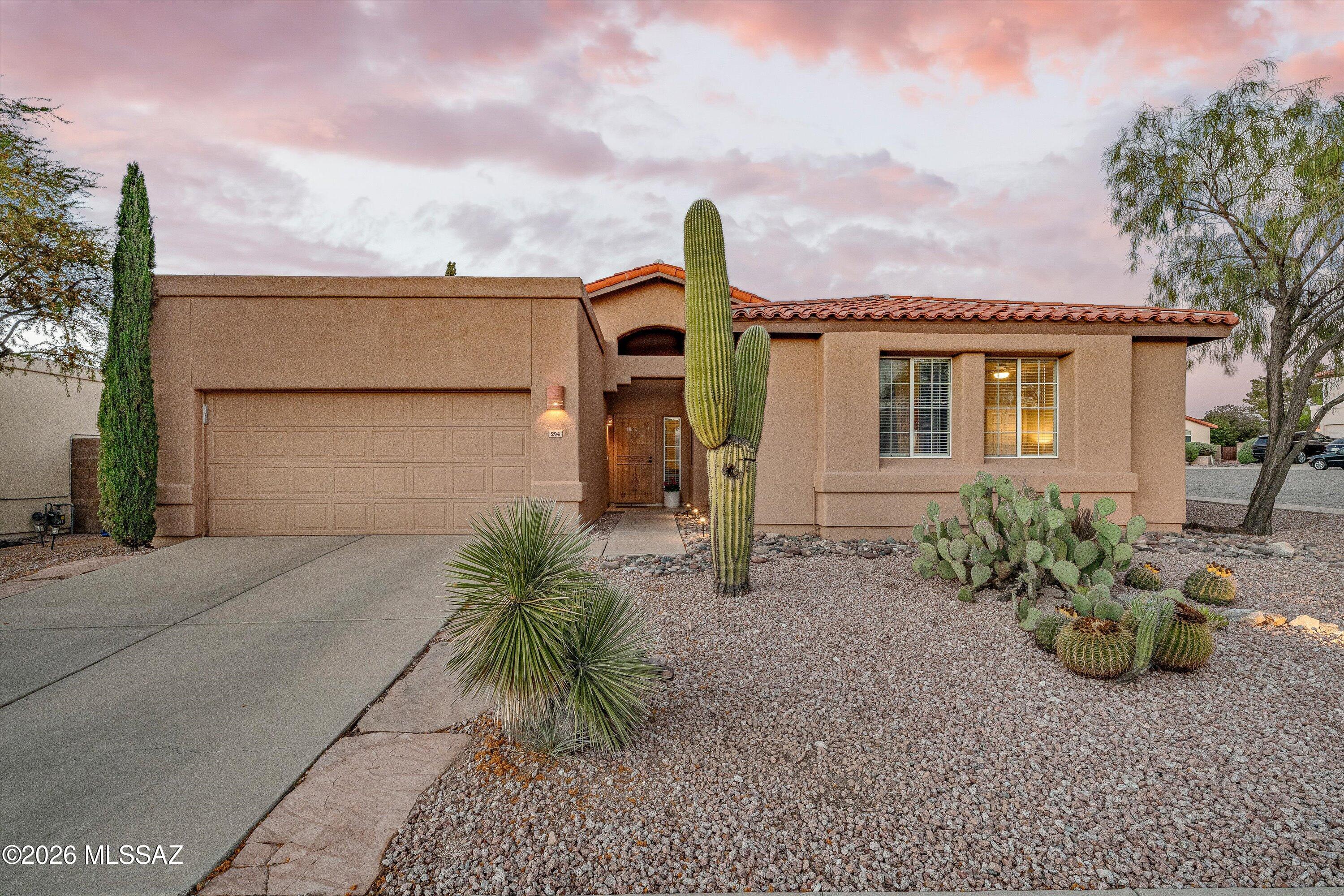 Silverado Hills Oasis | Corner Lot • Pool • Spa
Well-maintained home in desirable Silverado Hills on a corner lot. Enjoy a private backyard with a pool and spa, offering a great space to relax, entertain, or unwind on quiet Arizona evenings. Features include high ceilings, spacious living areas, a den ideal for a home office, and all appliances included. Conveniently located near Davis-Monthan Air Force Base, RTX/Raytheon, shopping, dining, and easy access to I-10.