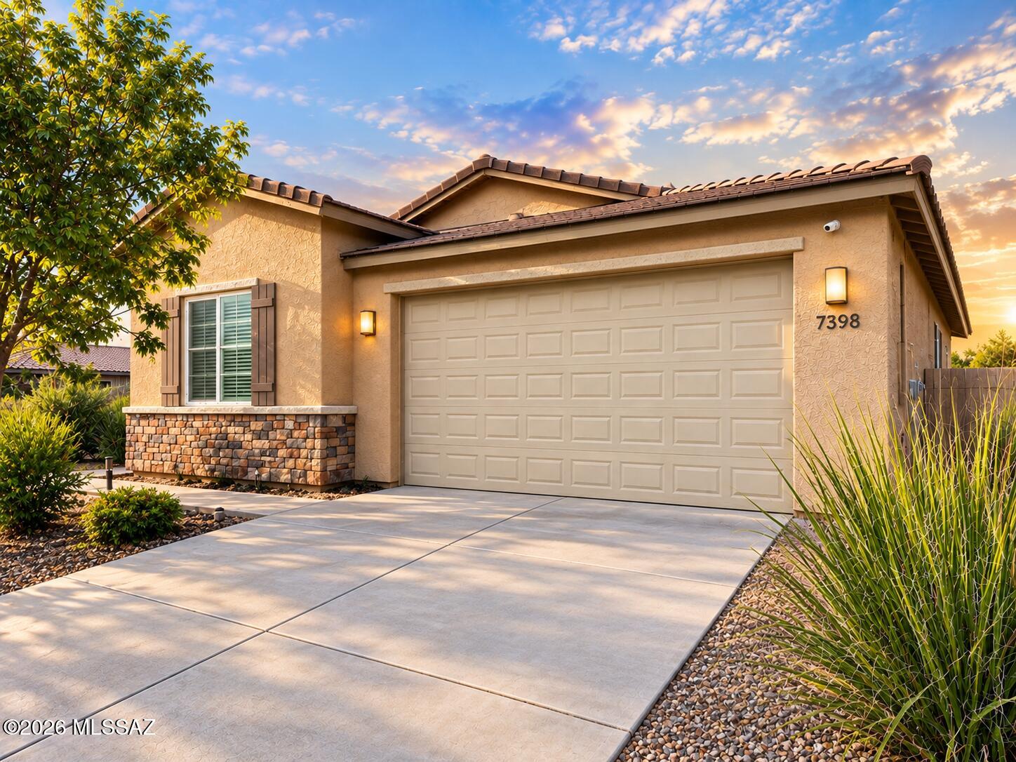 Beautiful, well-maintained 3-bedroom, 2-bath home with a den in the desirable La Estancia community. Featuring an open-concept layout, split floor plan, and modern finishes throughout, this home offers comfortable living and plenty of space to work or relax. Community amenities include parks and a pool. Conveniently located near I-10, DMAFB, Raytheon, and within the highly regarded Vail School District. A wonderful place to call home!