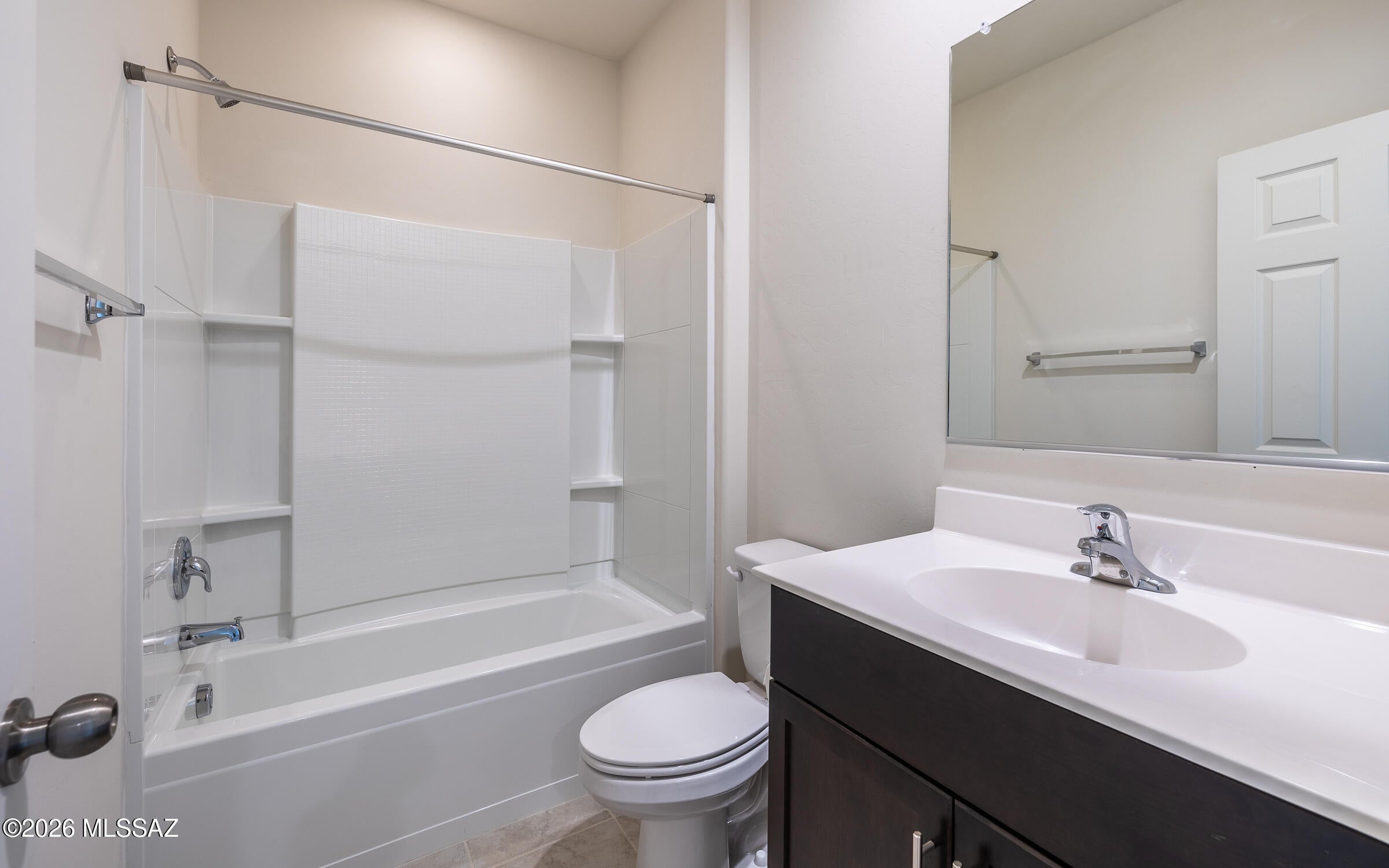 La Estancia De Tucson (1-330) - Residential Lease