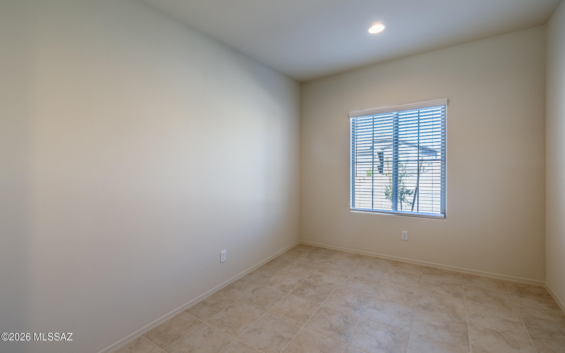 La Estancia De Tucson (1-330) - Residential Lease