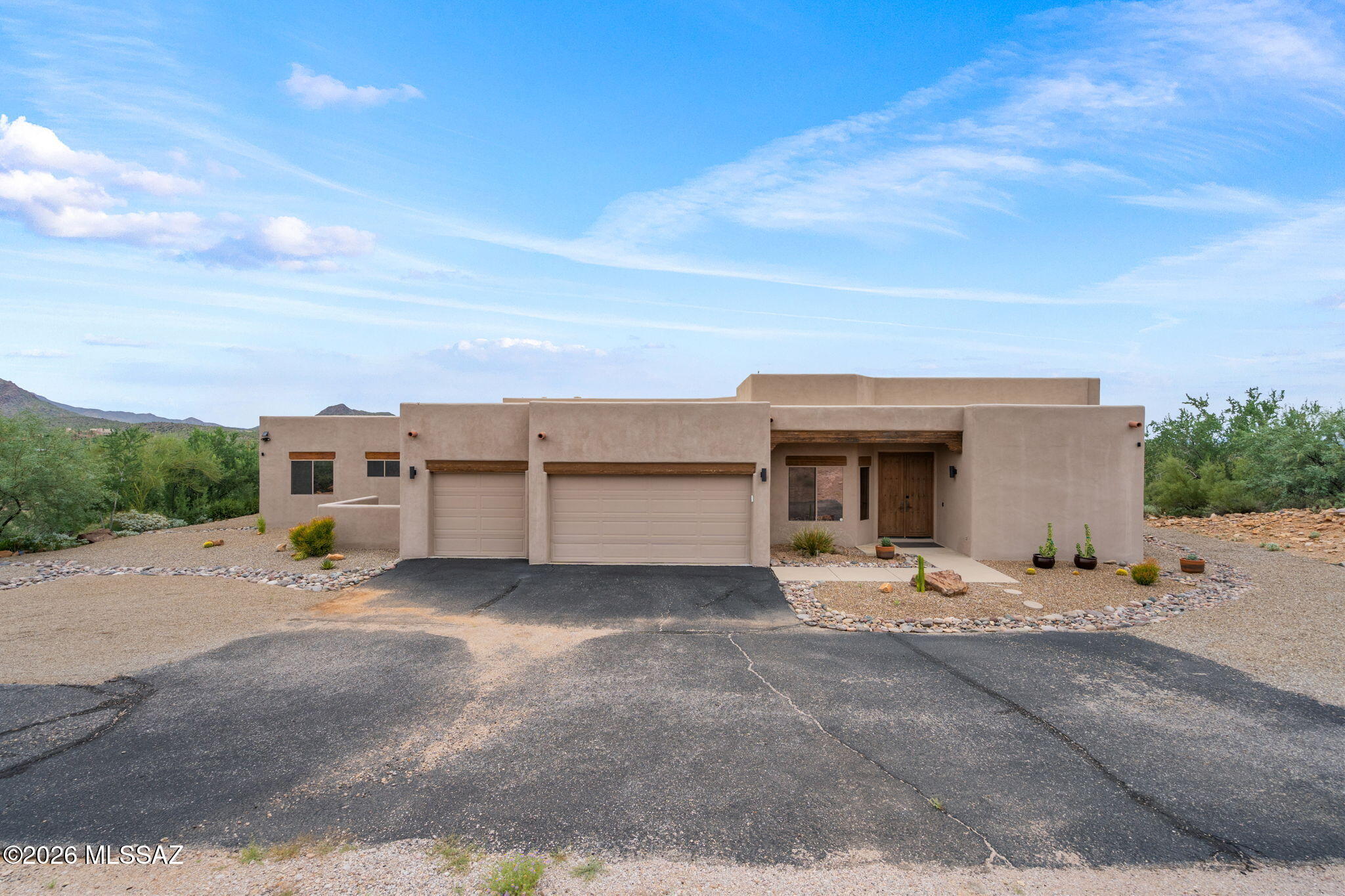 Twin Hills Estates (1-28) - Residential Lease