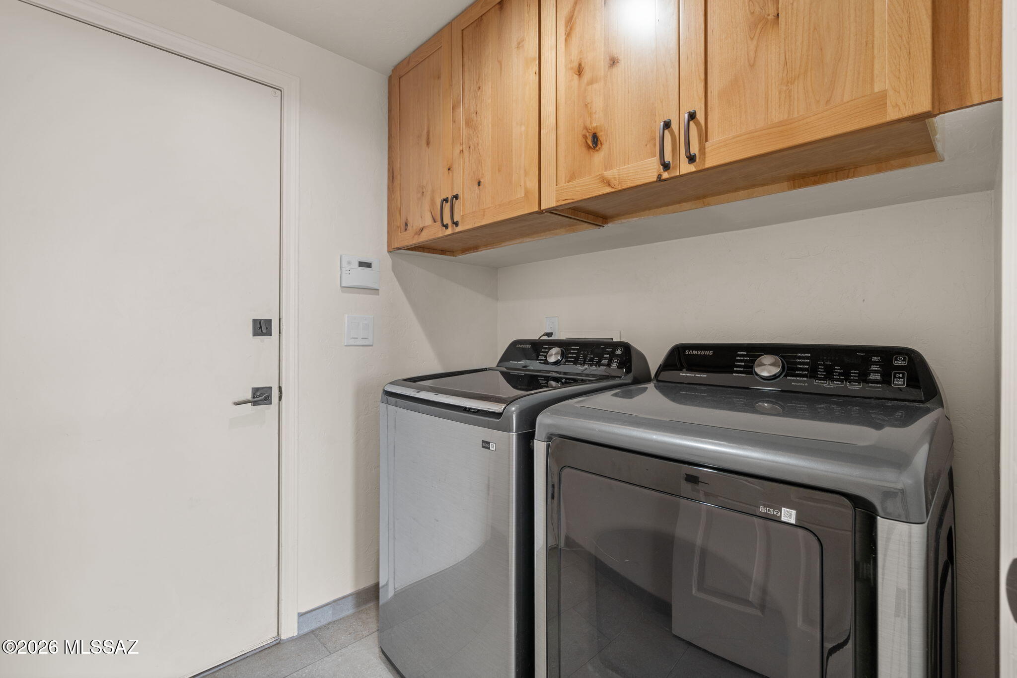 Twin Hills Estates (1-28) - Residential Lease