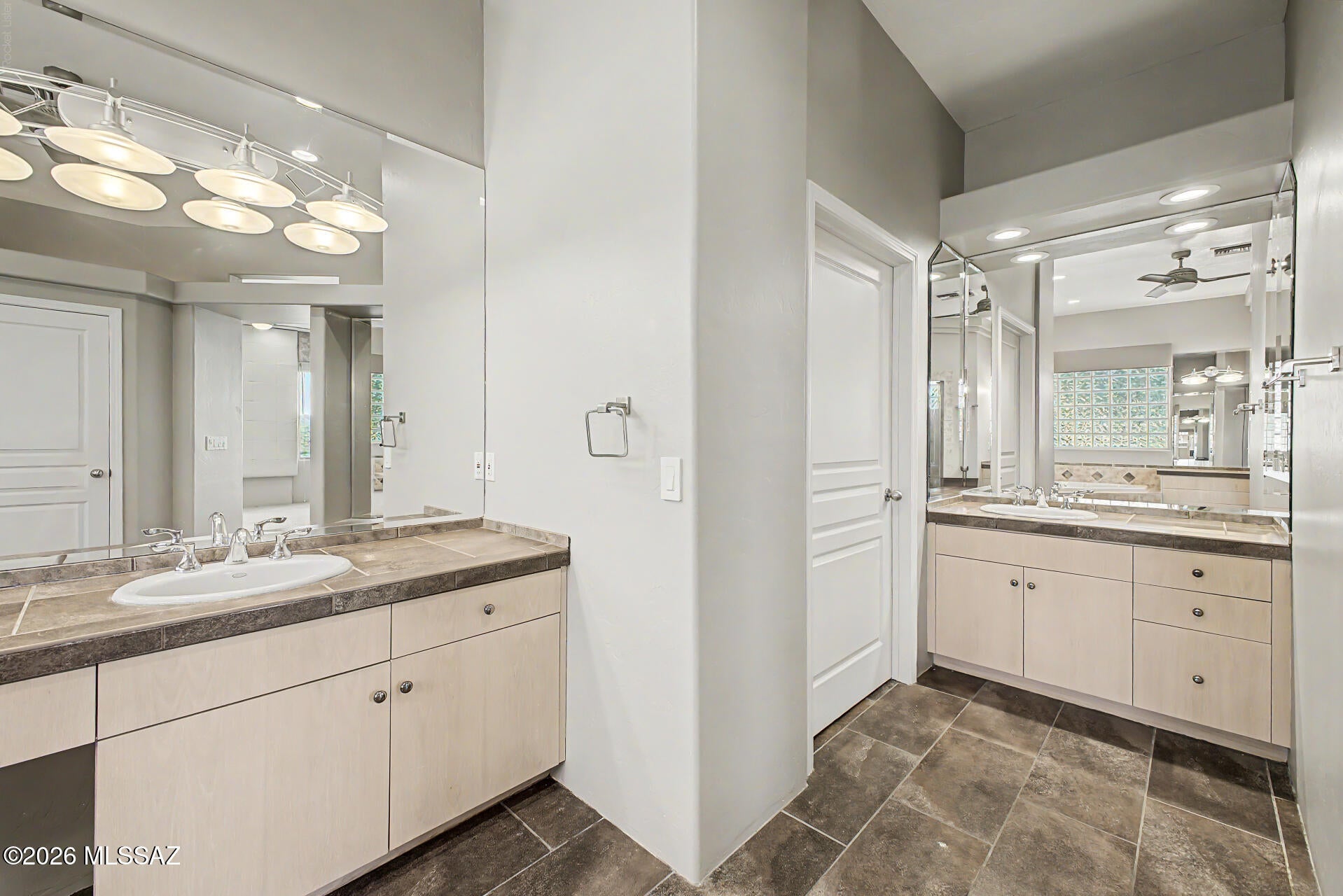 La Reserve (1-24) - Residential