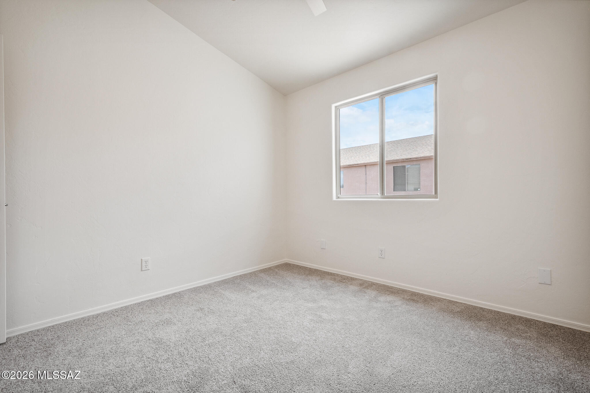 Mission West (1-370) - Residential