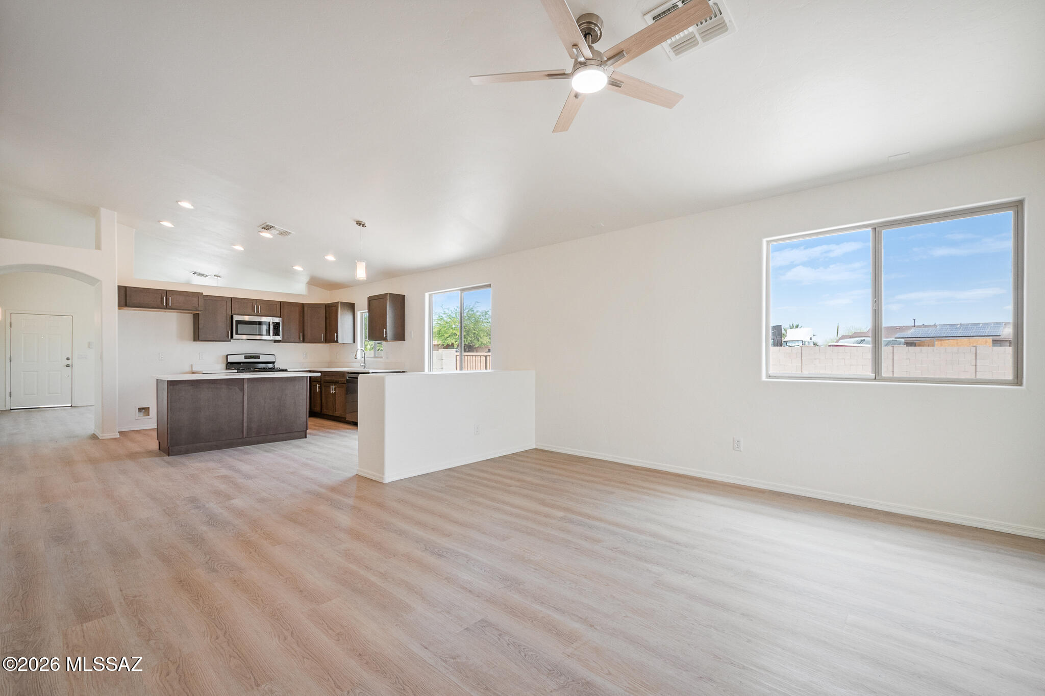 Mission West (1-370) - Residential