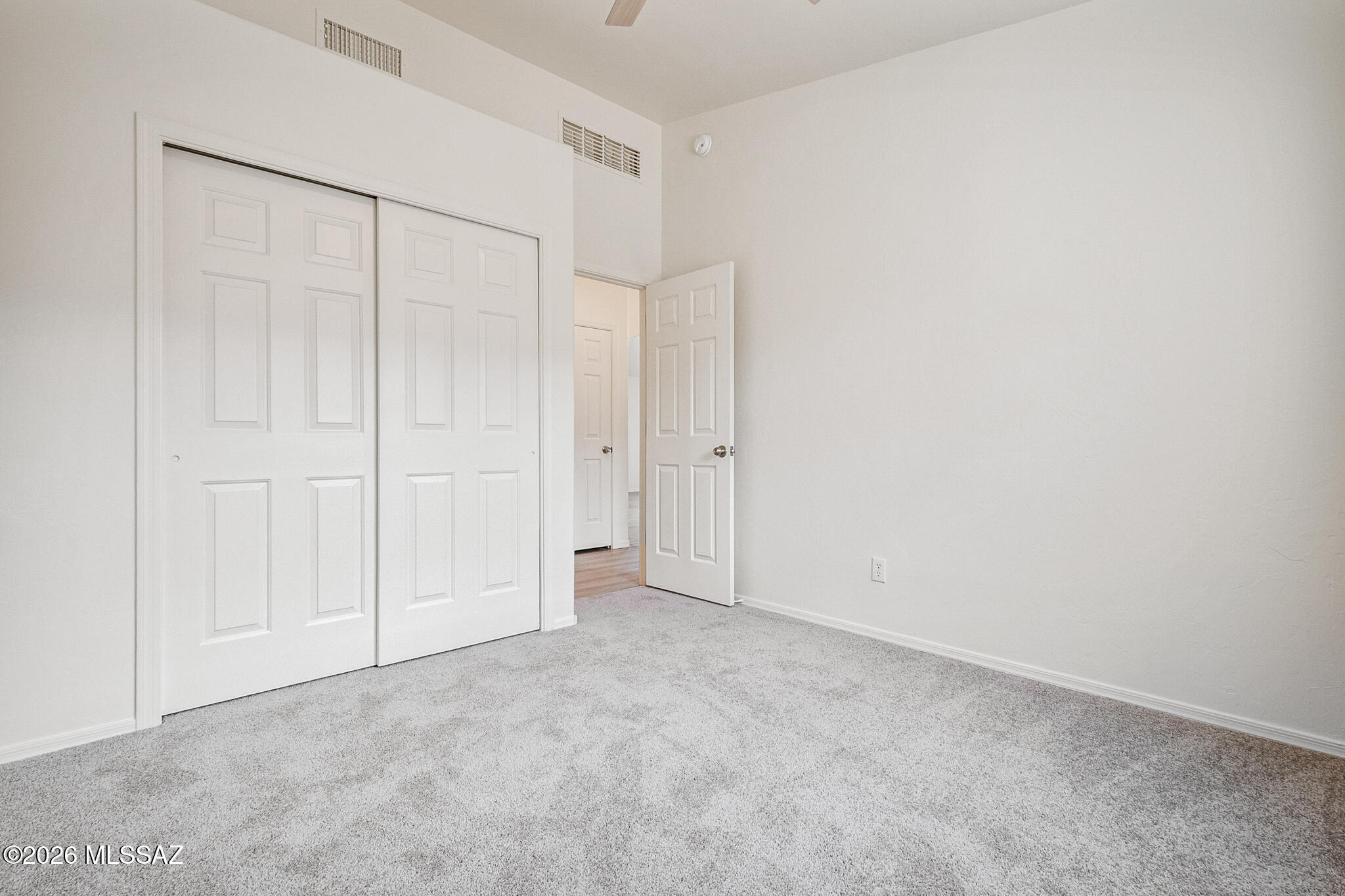 Mission West (1-370) - Residential