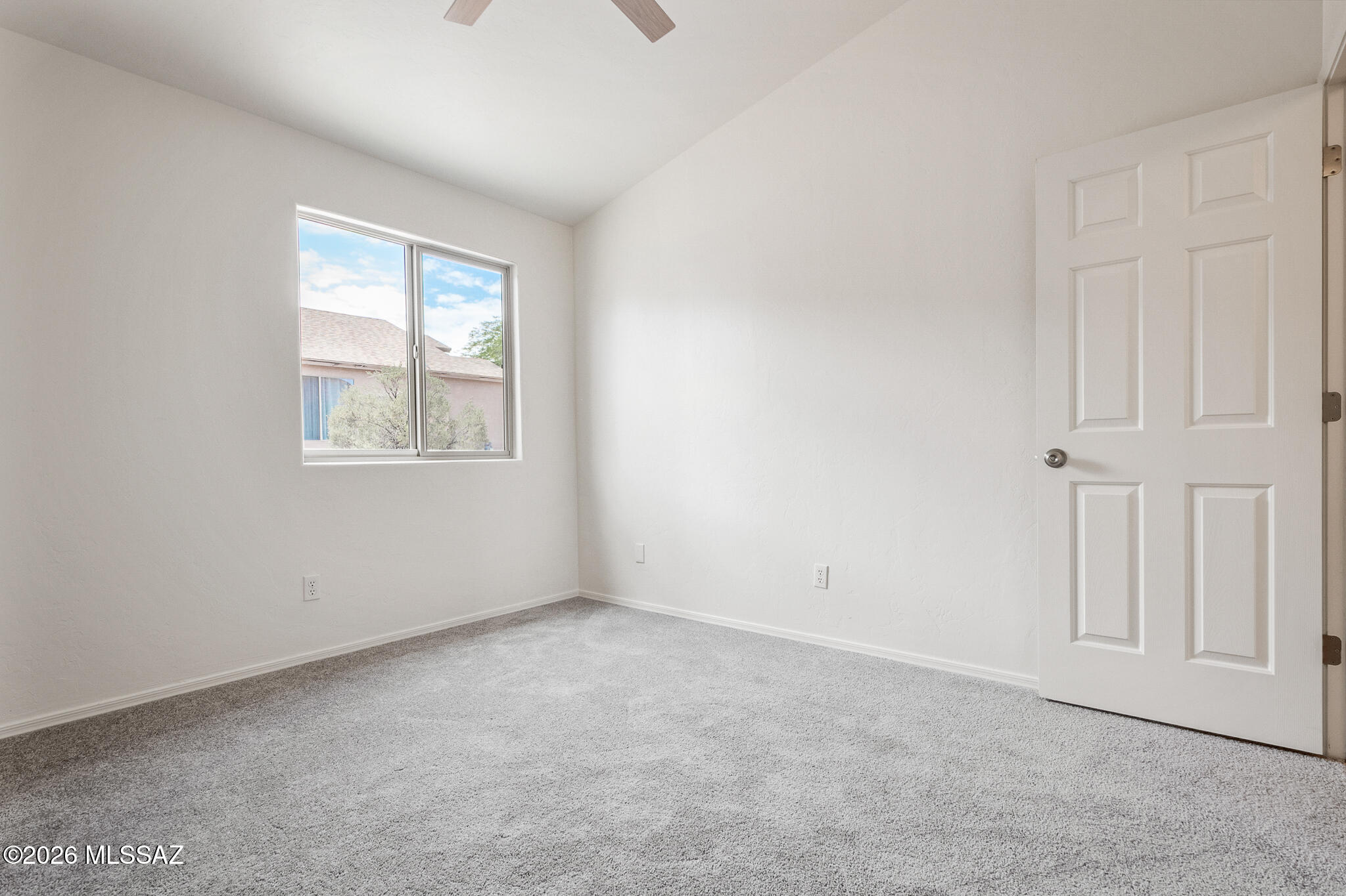 Mission West (1-370) - Residential