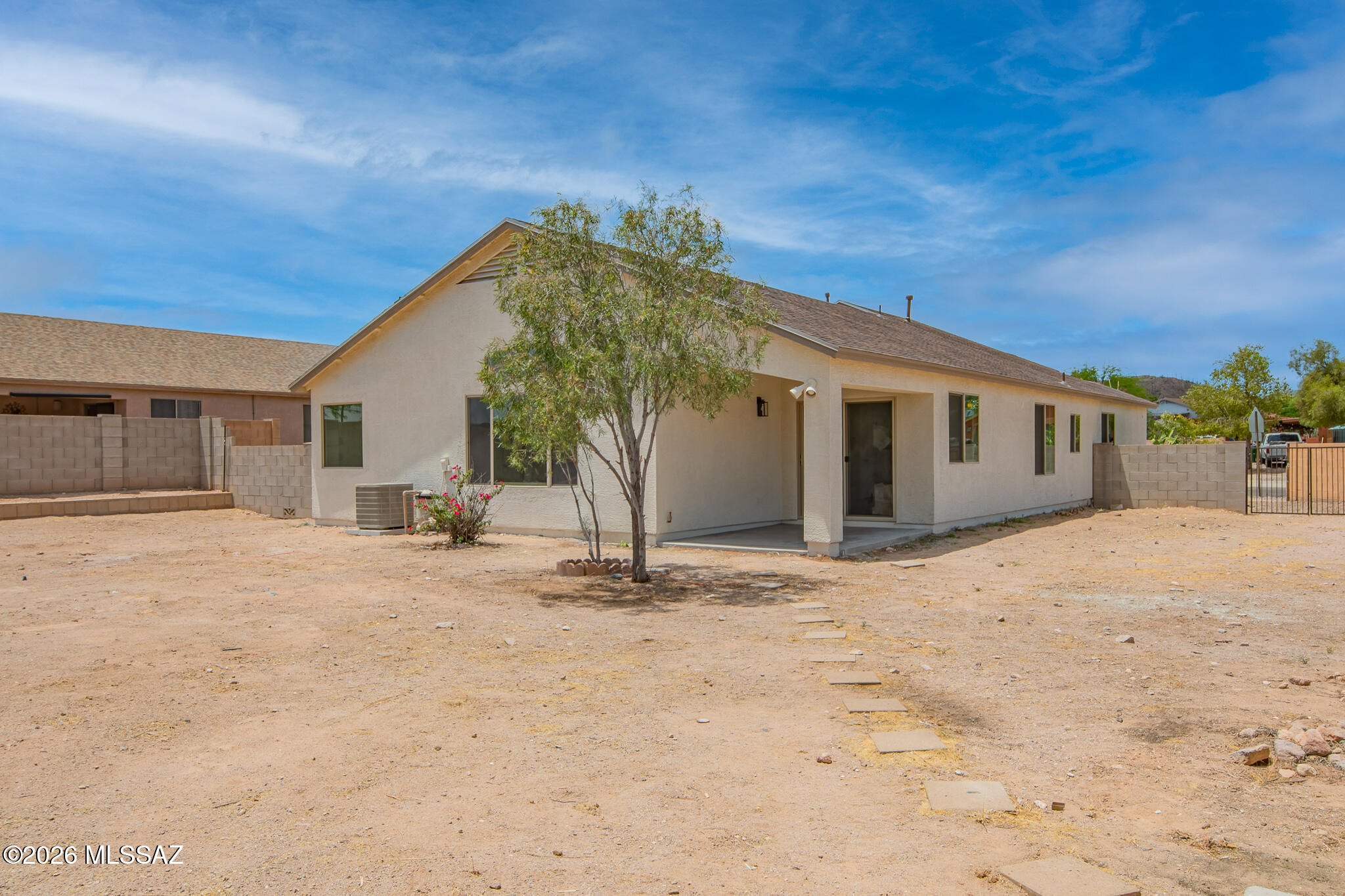 Mission West (1-370) - Residential