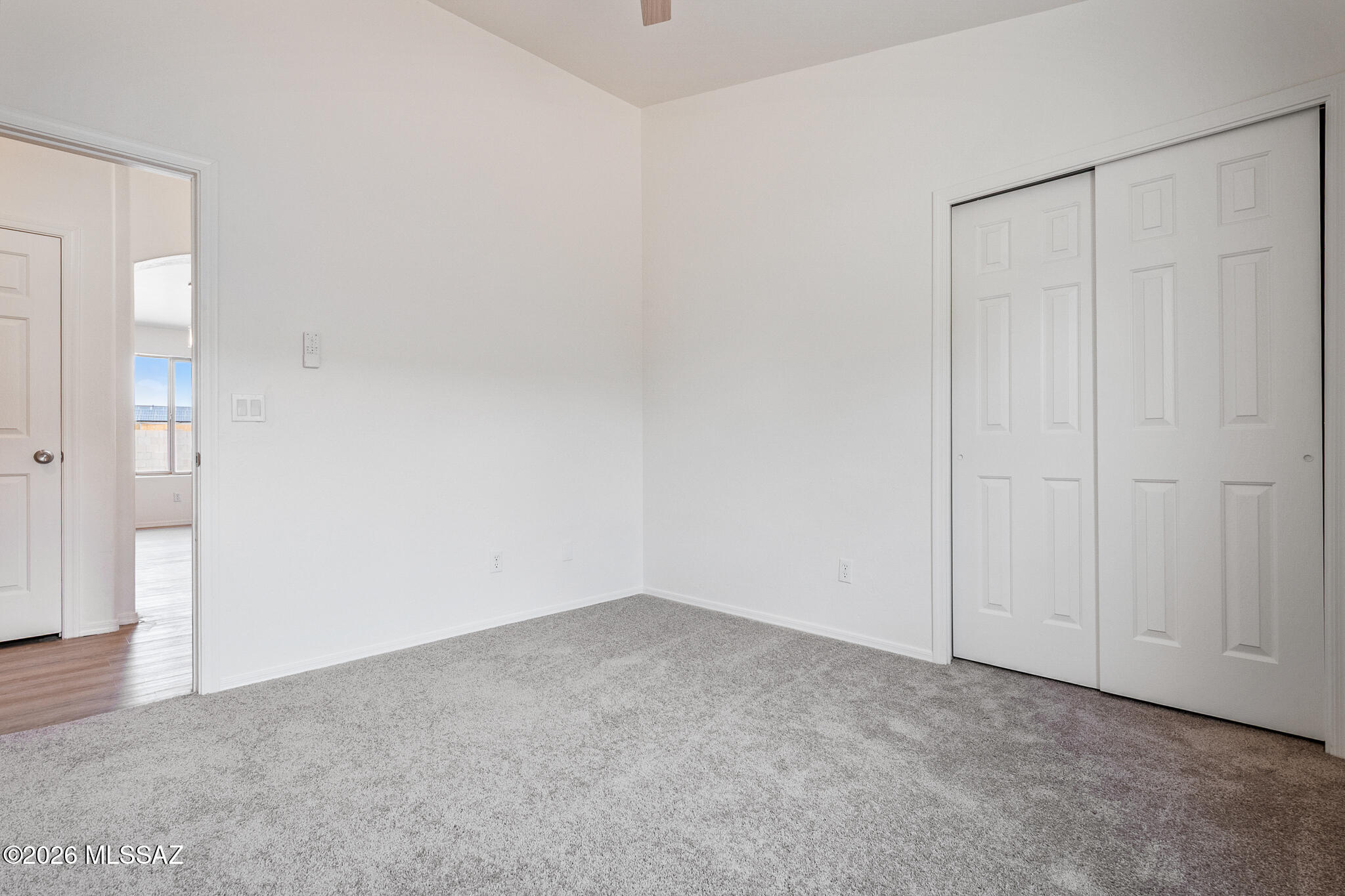Mission West (1-370) - Residential
