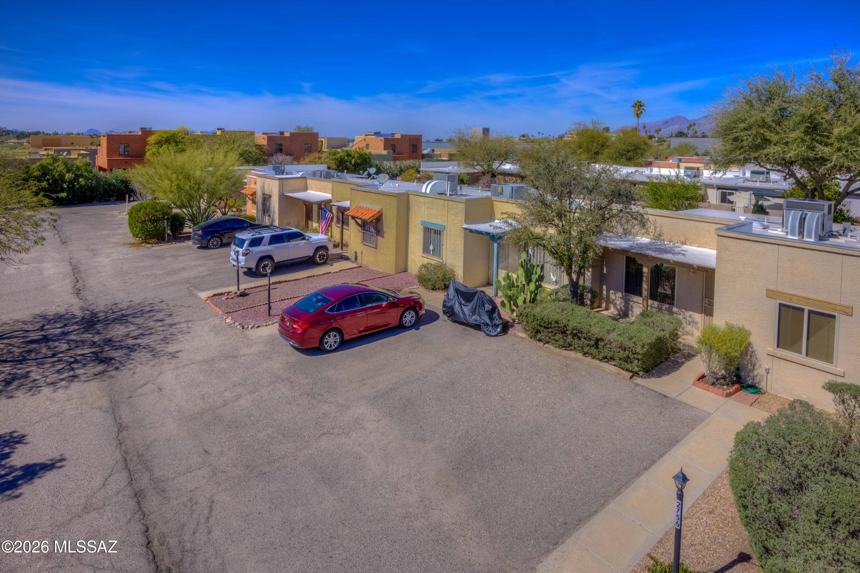 Rivendell Twnhss Unit II (47-105) - Residential
