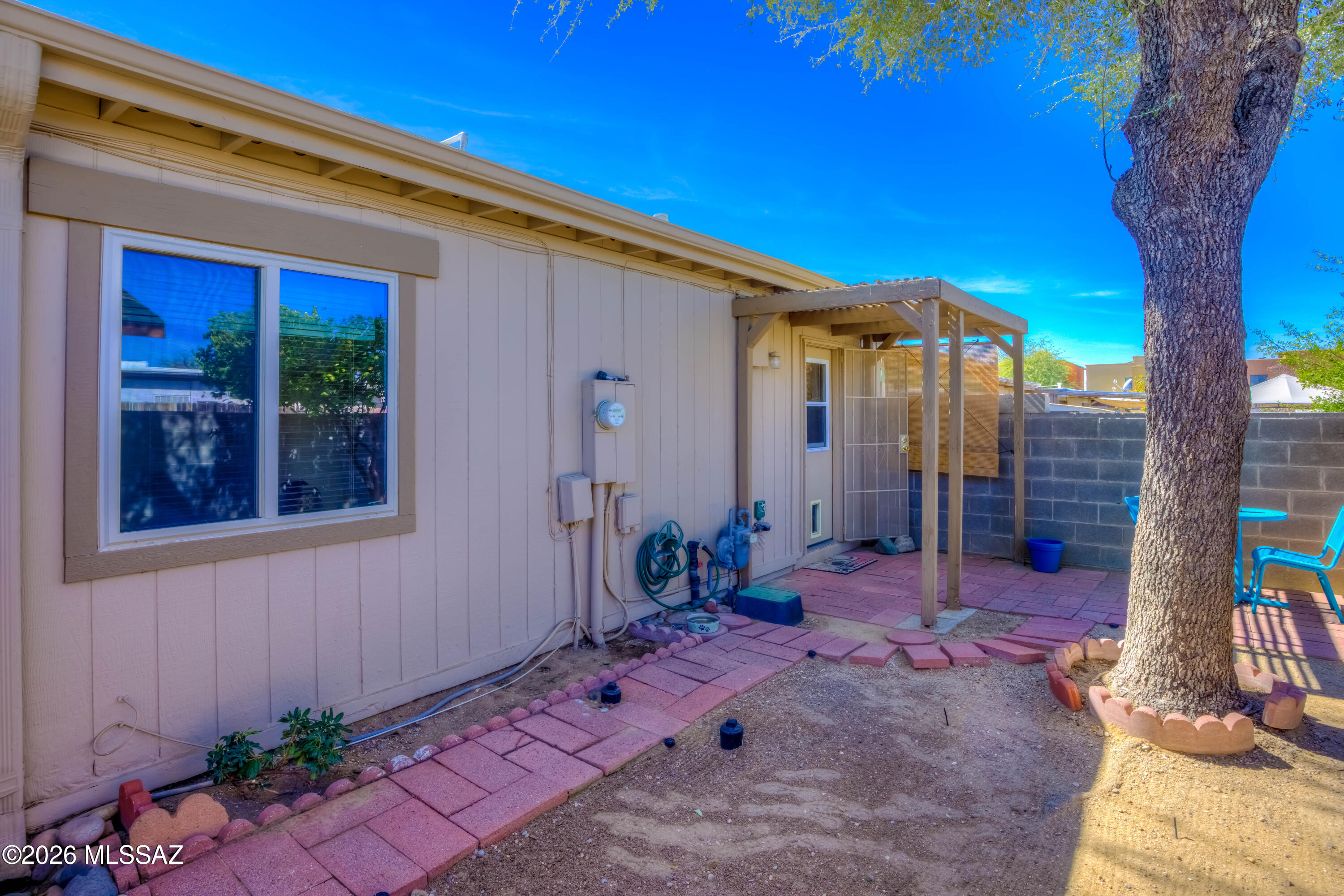 Rivendell Twnhss Unit II (47-105) - Residential