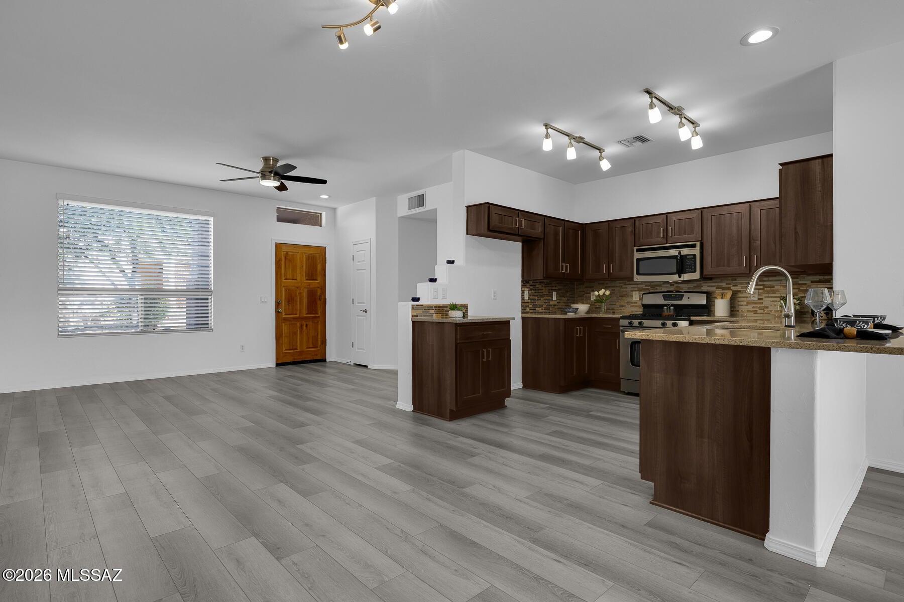 Desert Oasis Subdivision (1-25) - Residential
