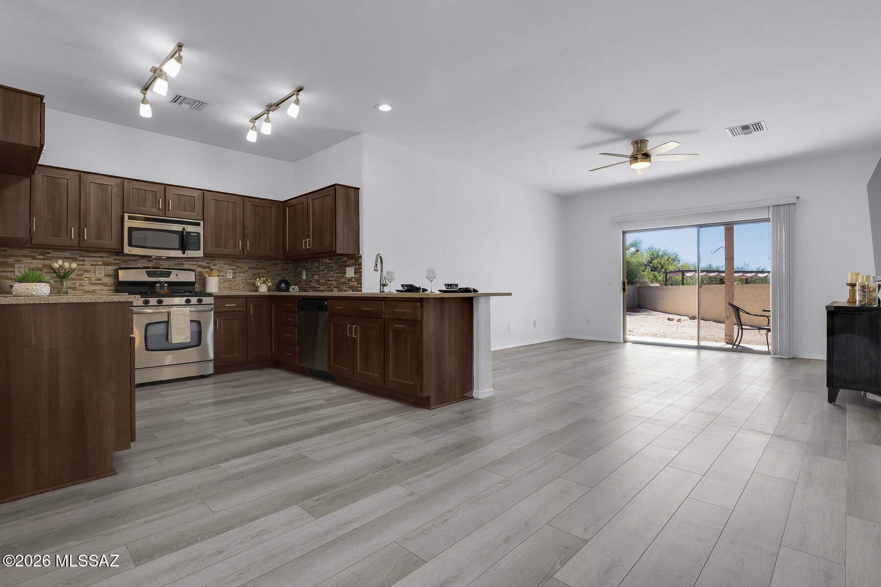 Desert Oasis Subdivision (1-25) - Residential