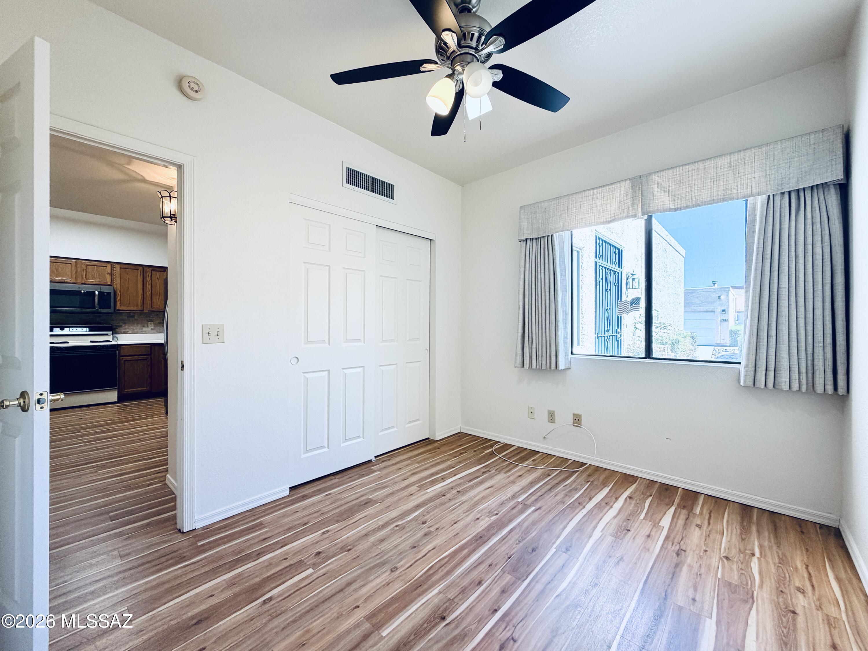 Montego Townhouses (13-68) - Residential Lease