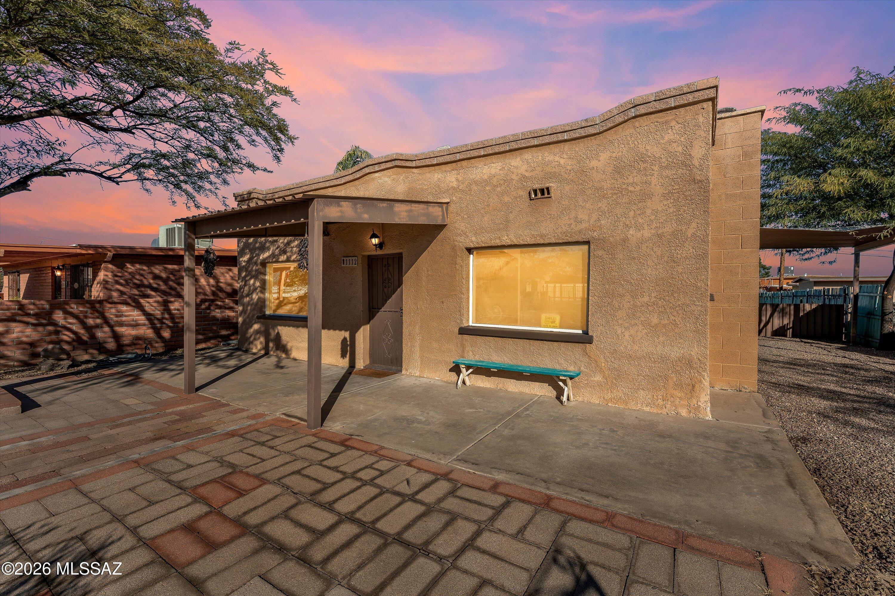 Riverside Park - Residential Lease