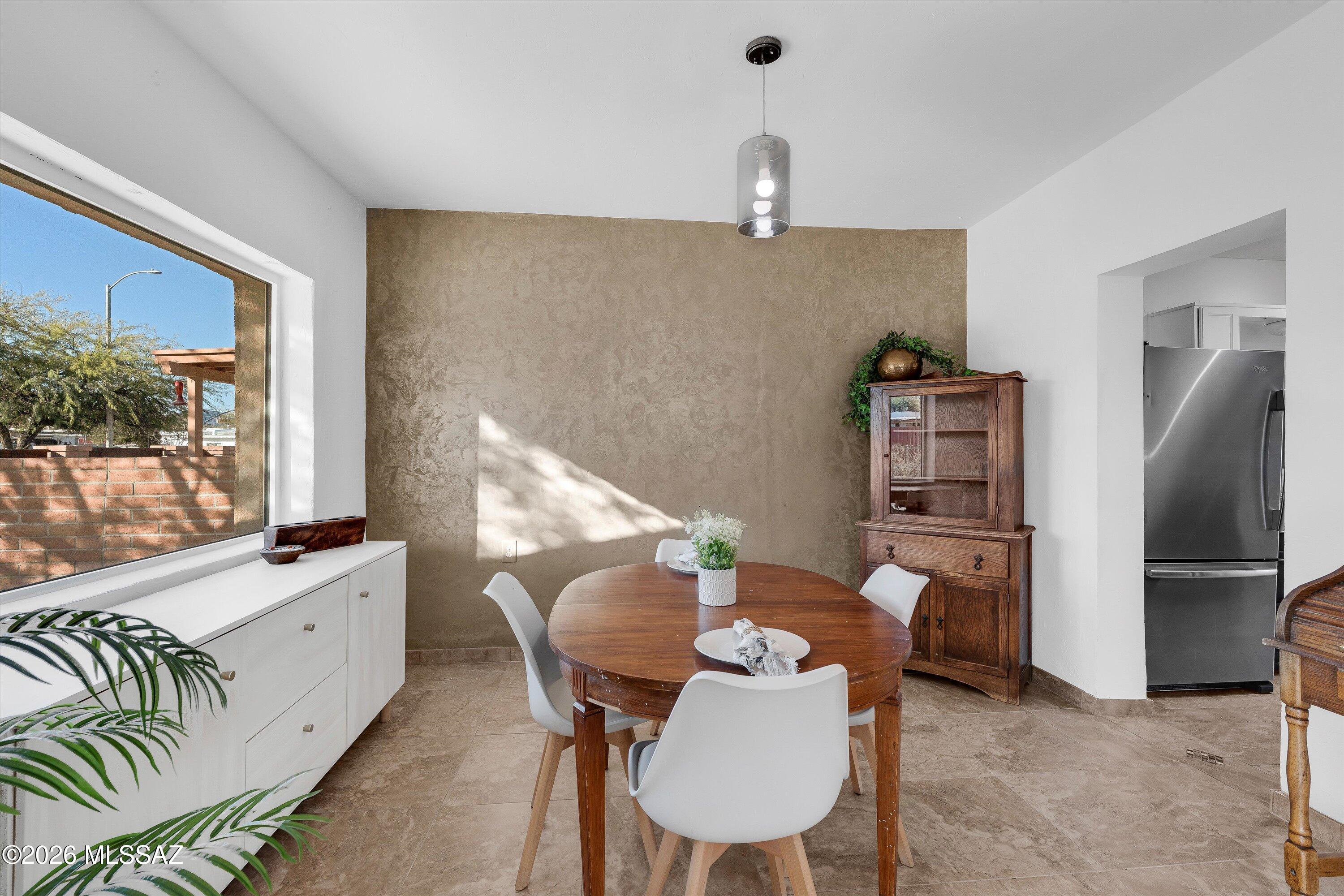 Riverside Park - Residential Lease