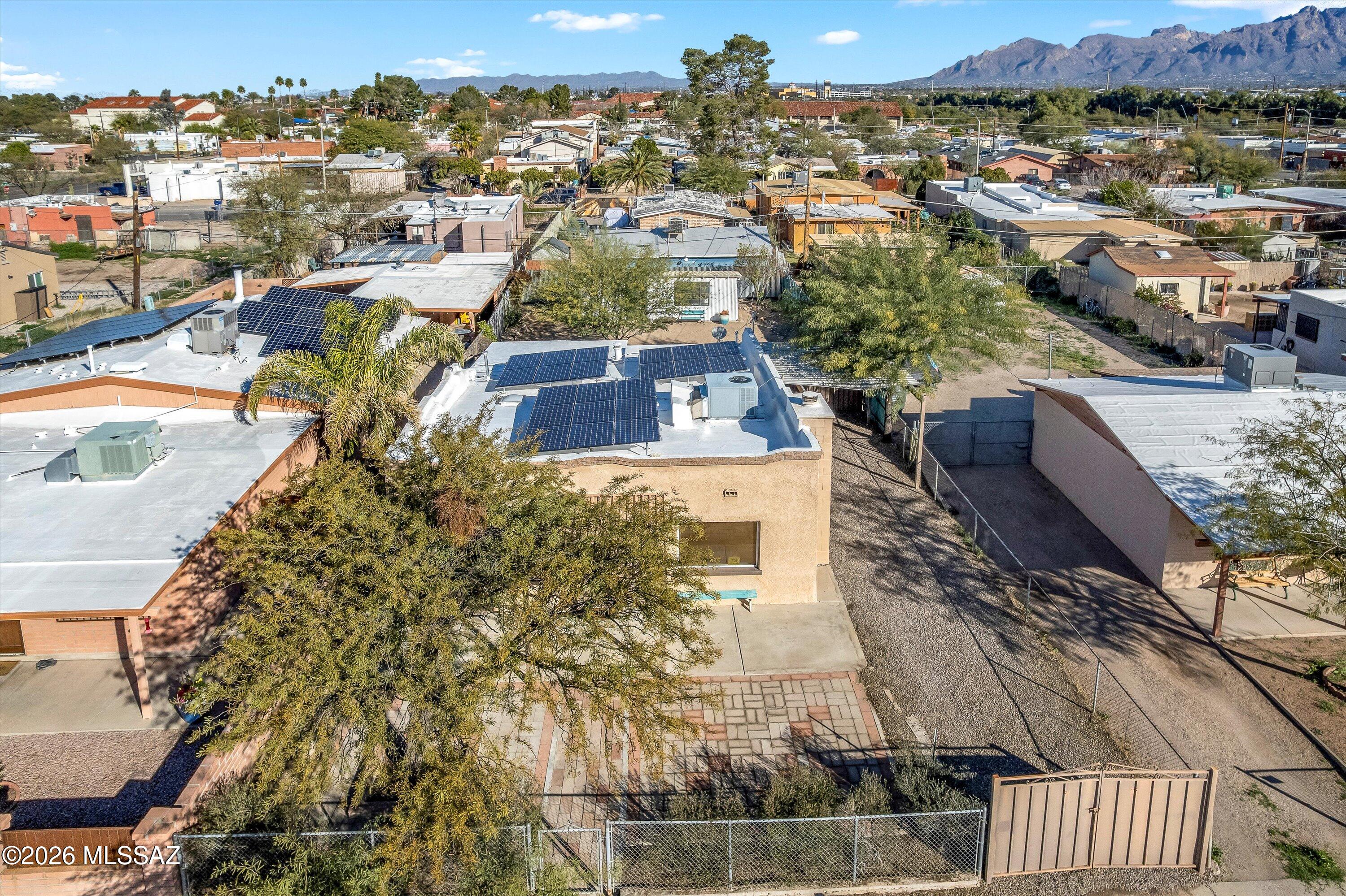 Riverside Park - Residential Lease