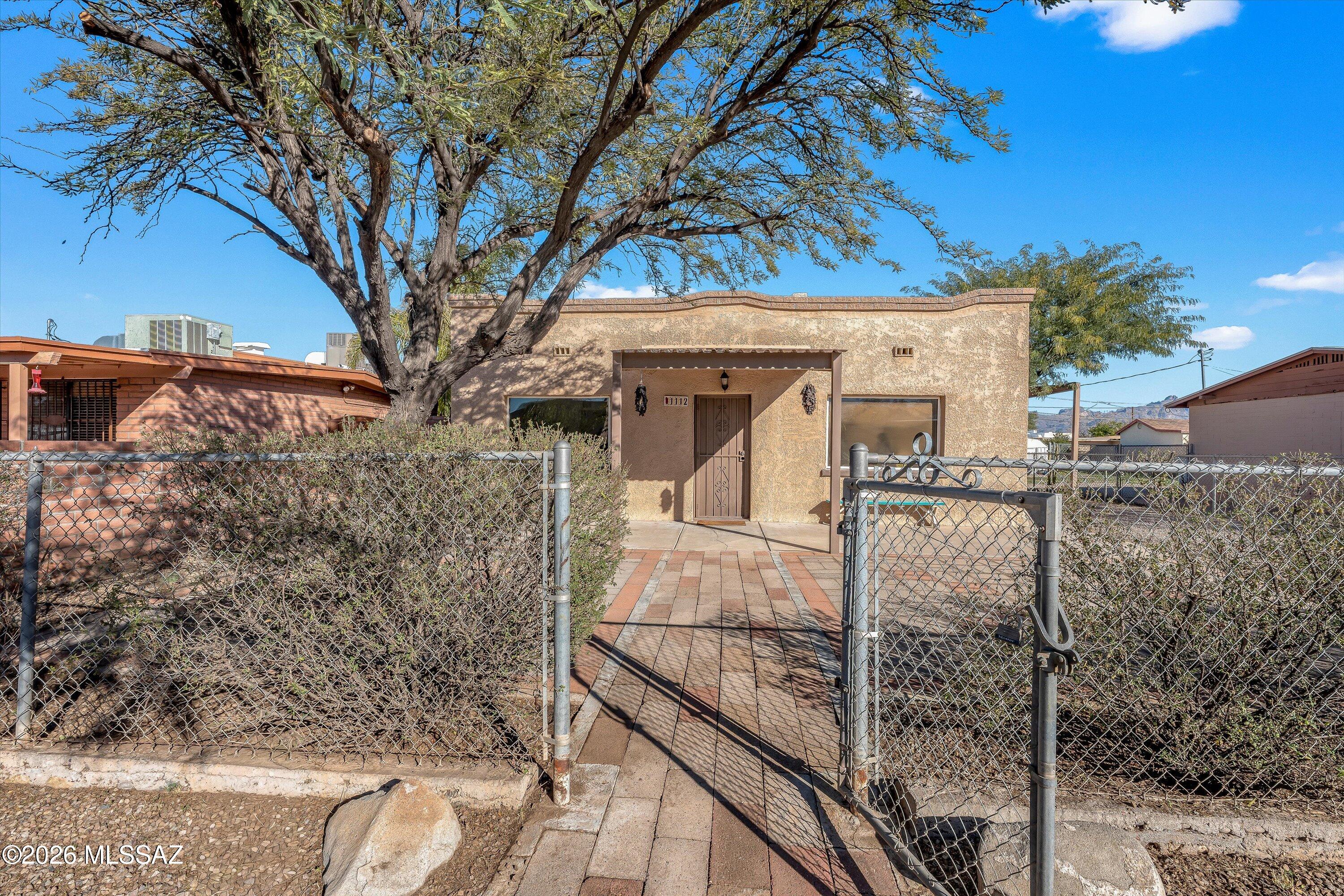 Riverside Park - Residential Lease