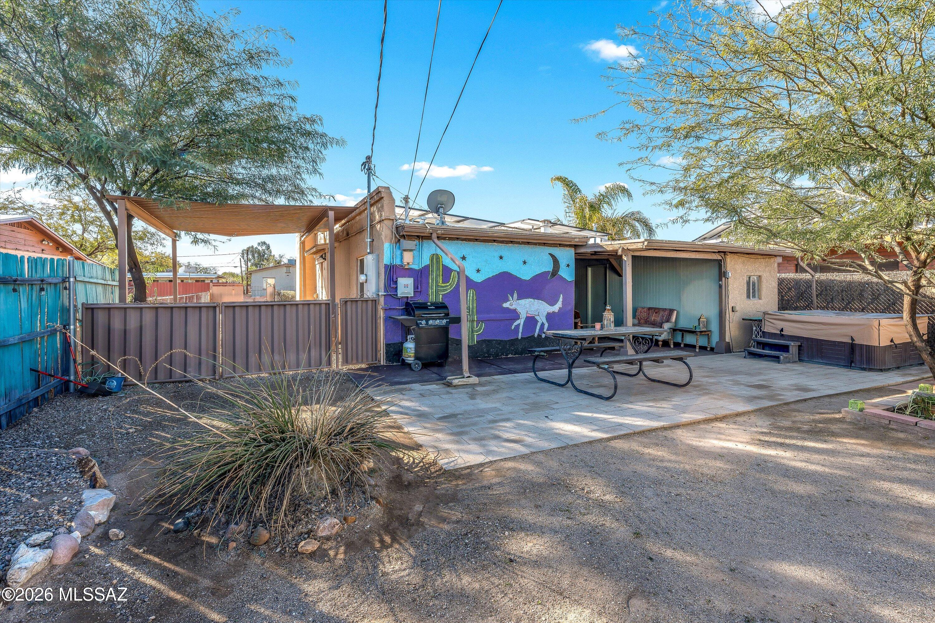 Riverside Park - Residential Lease