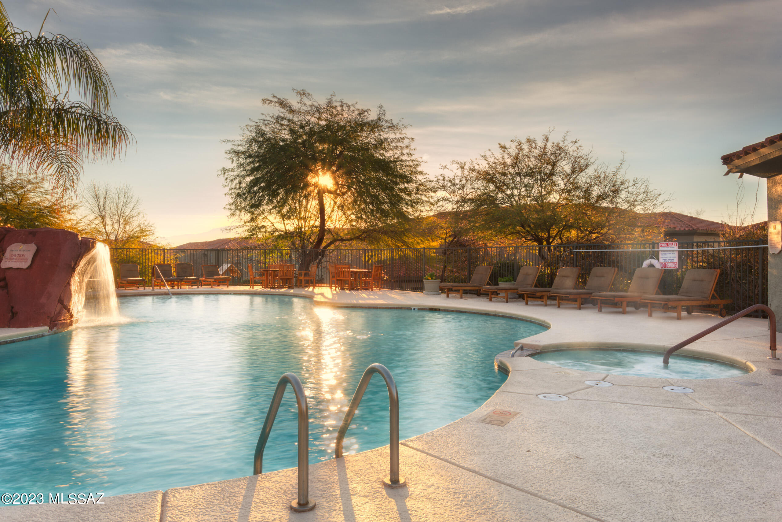 Veranda at Ventana Condominiums - Residential Lease