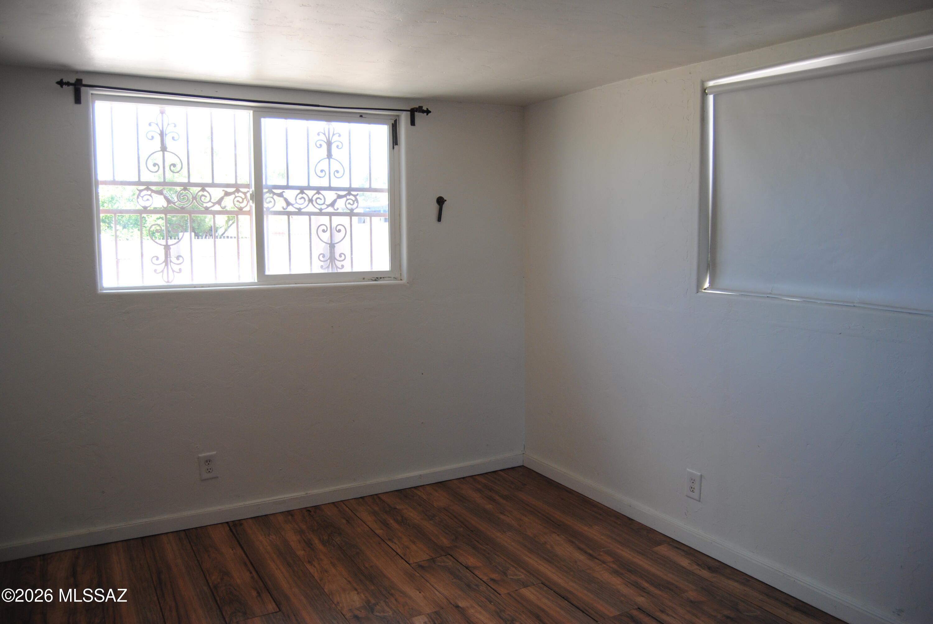 Miracle Mile Manor - Residential Lease
